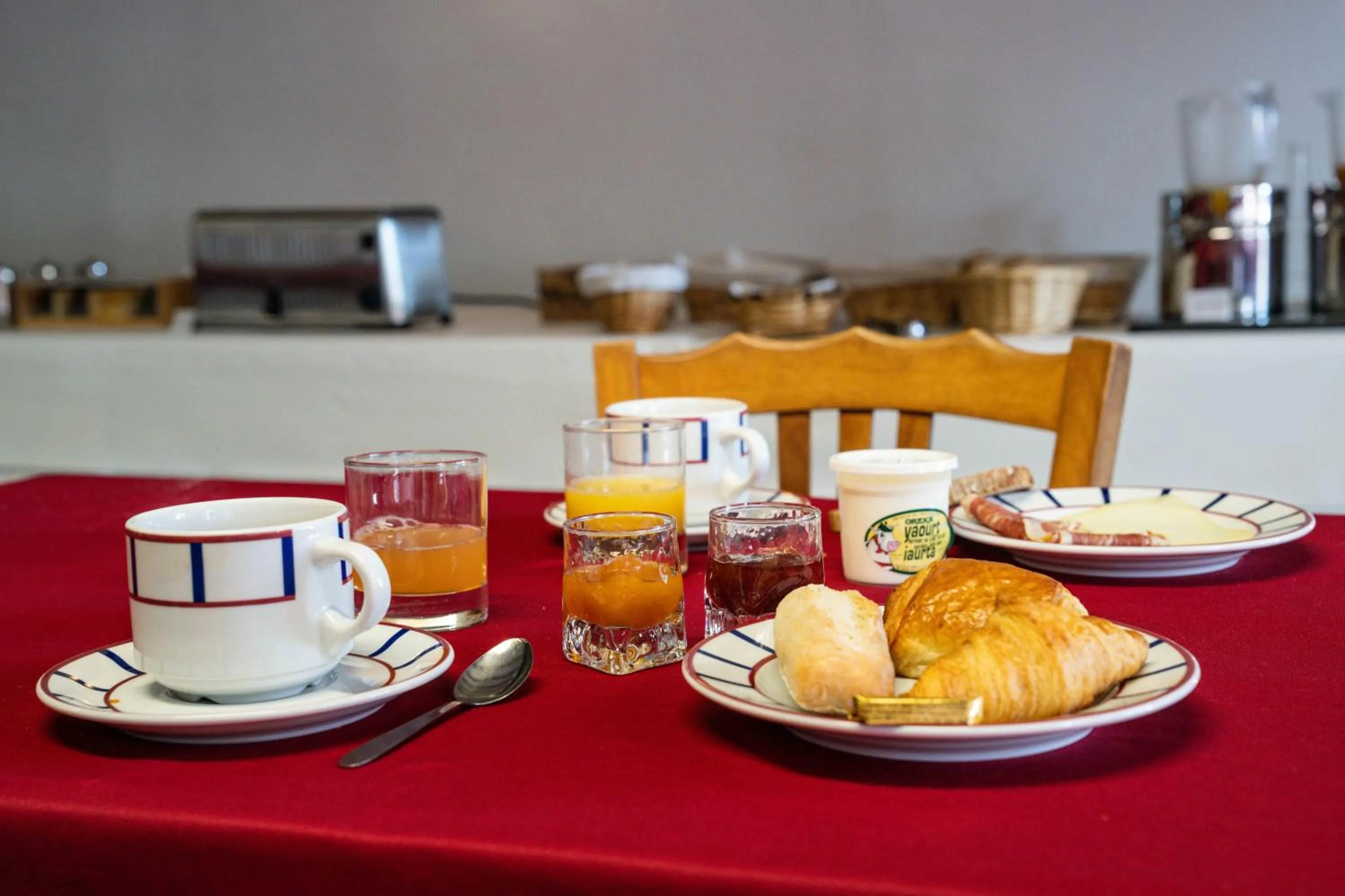 Logis Hôtel Baratxartea