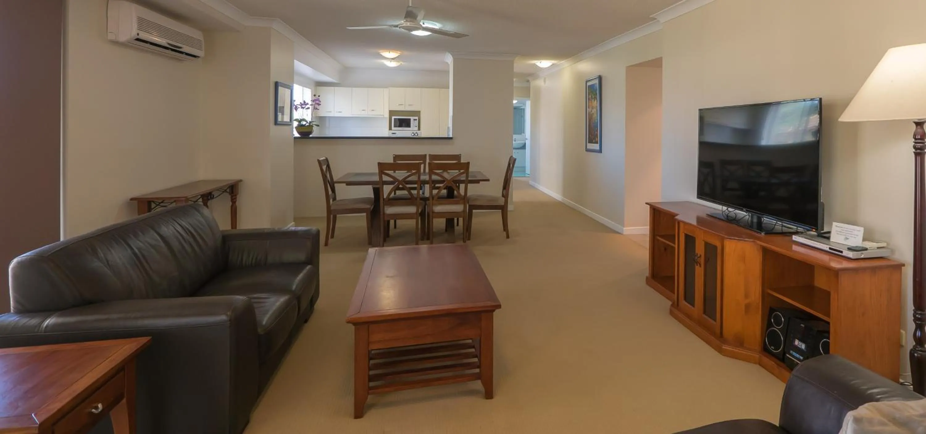 Living room in Founda Gardens Apartments