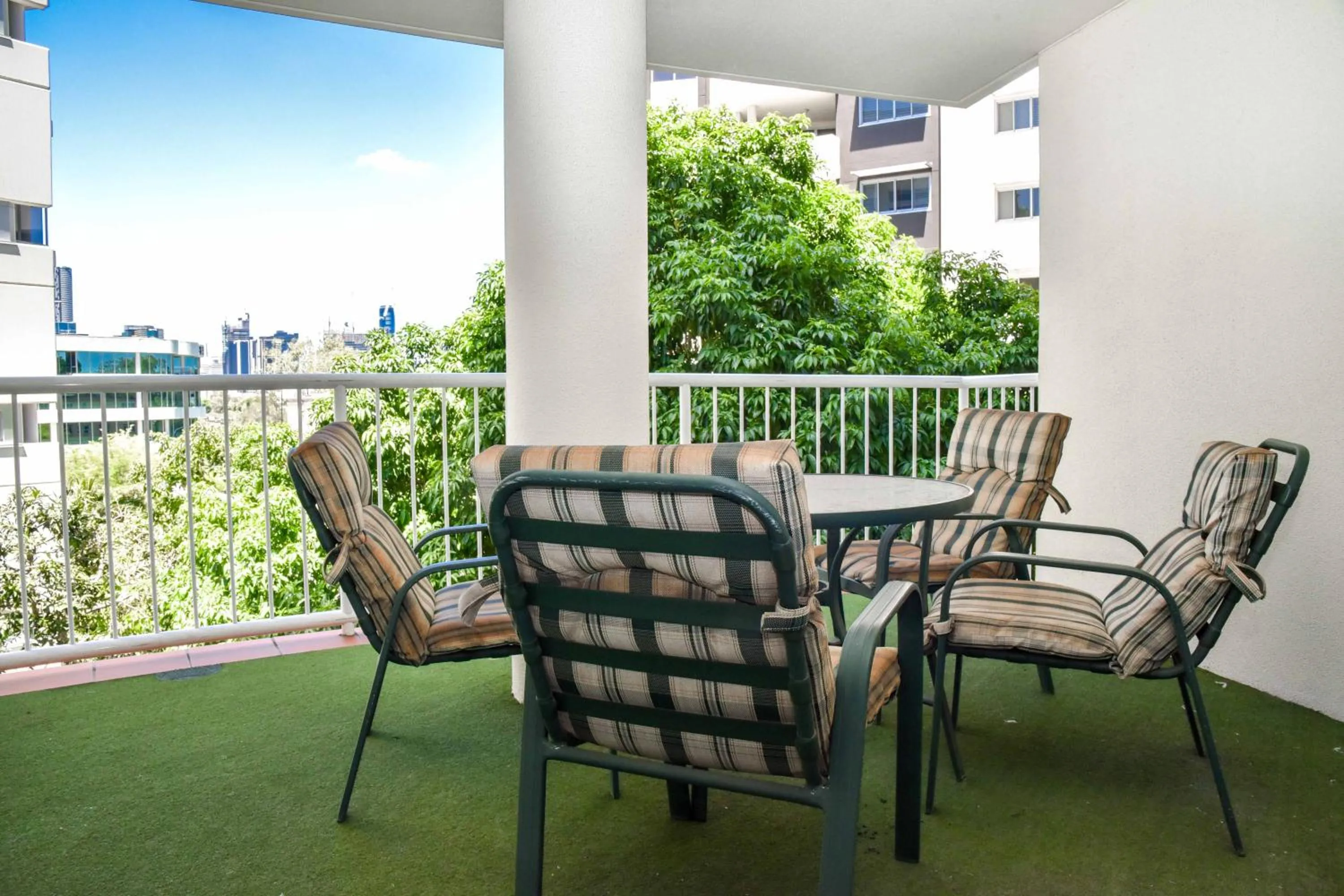 Founda Gardens Apartments