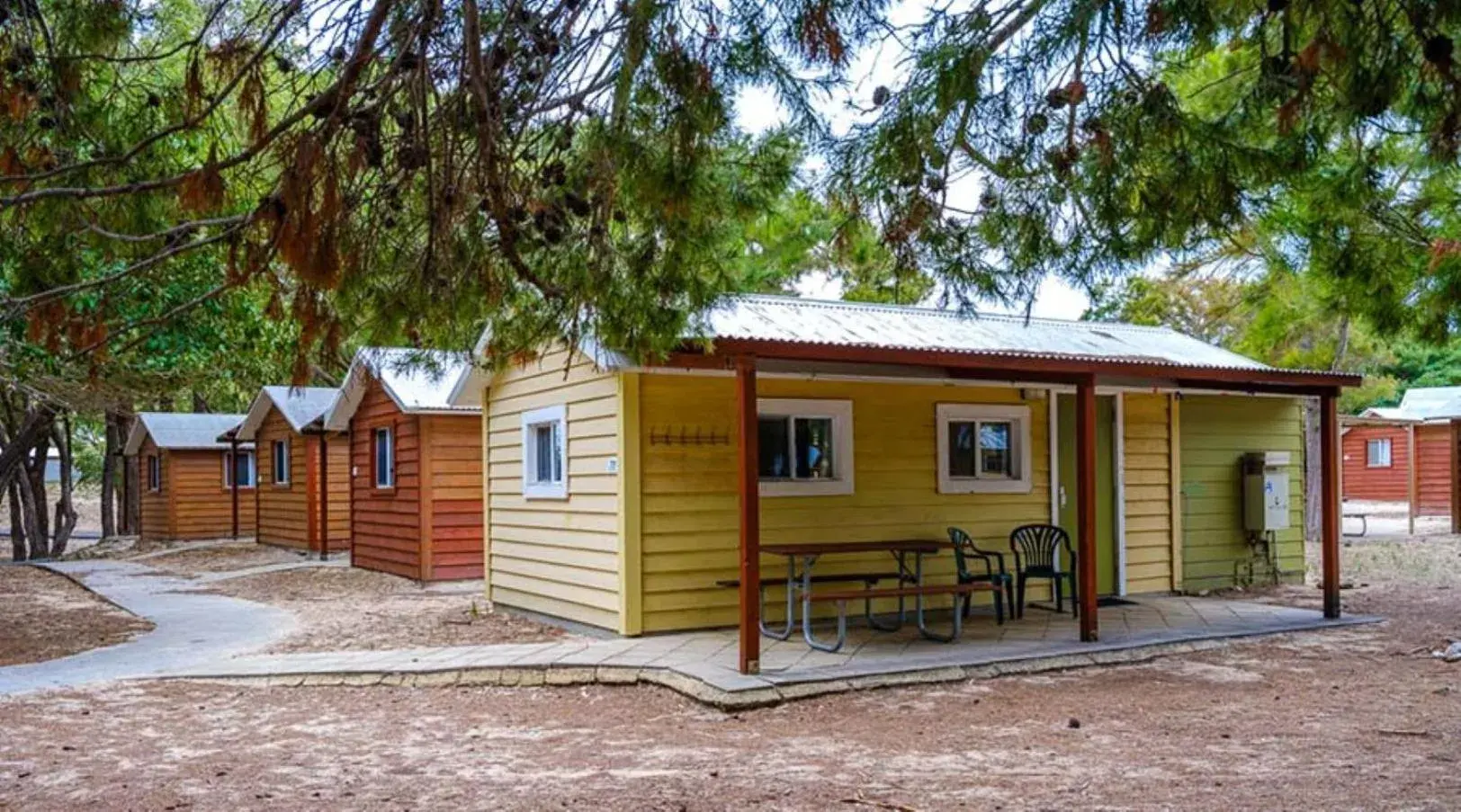 North Thomson - Standard Holiday Cabin in Stay Rottnest North Thomson - Standard Holiday Cabin in Stay Rottnest