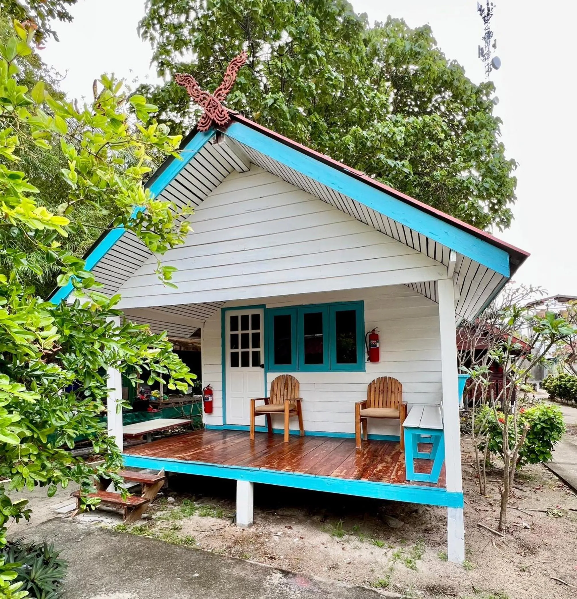 Property building in Lipe Power Beach Resort