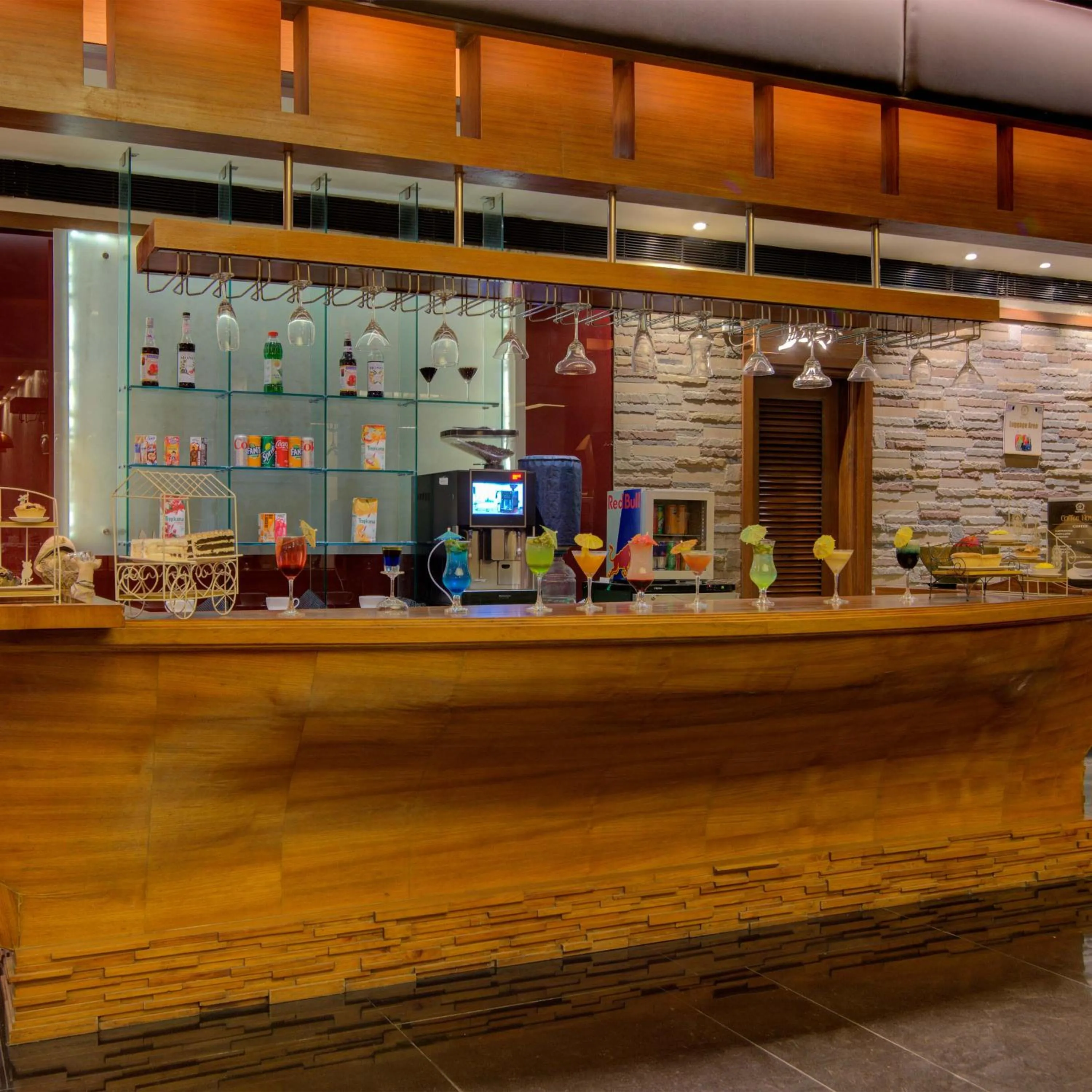 Restaurant/places to eat in Godwin Candolim,Goa