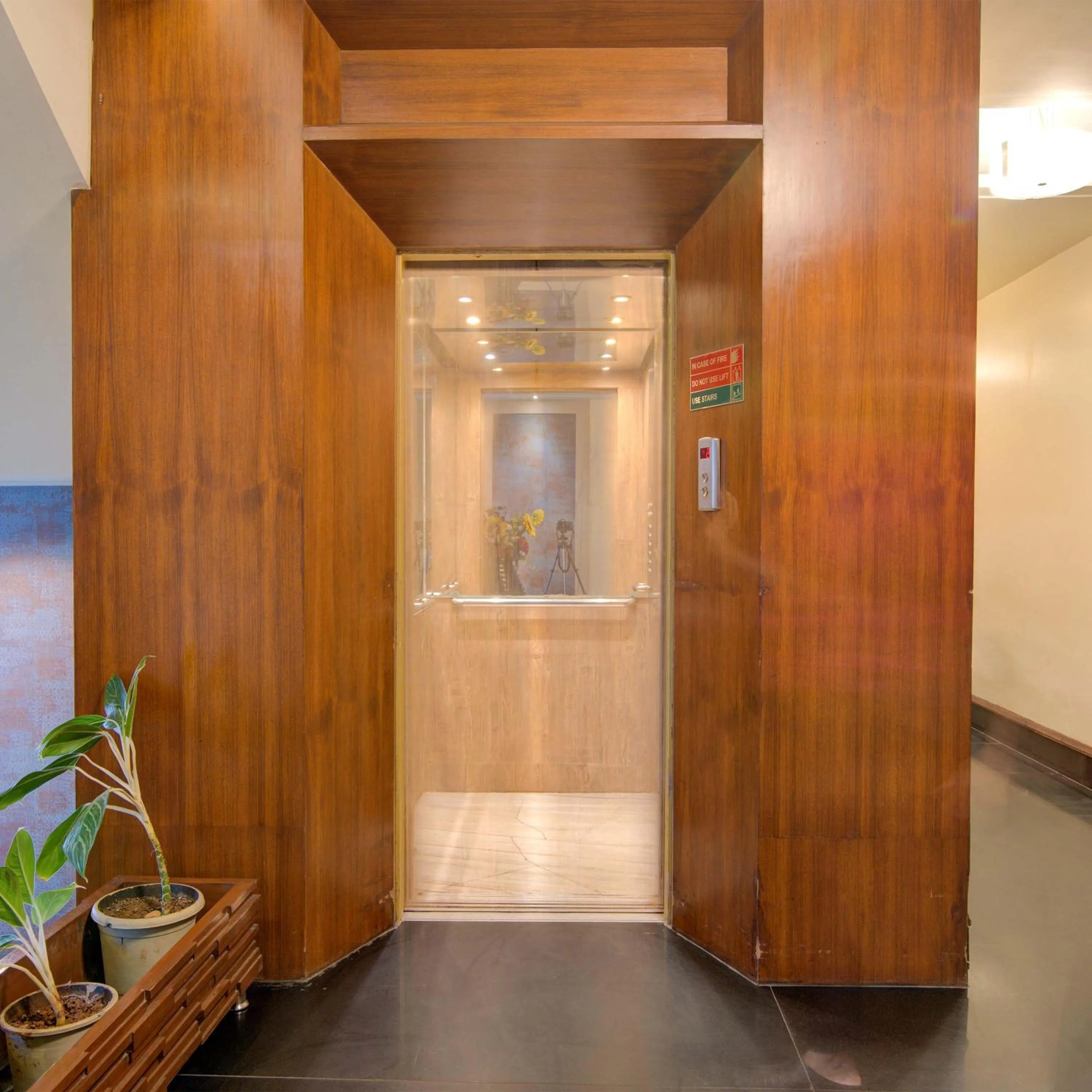 elevator in Godwin Candolim,Goa