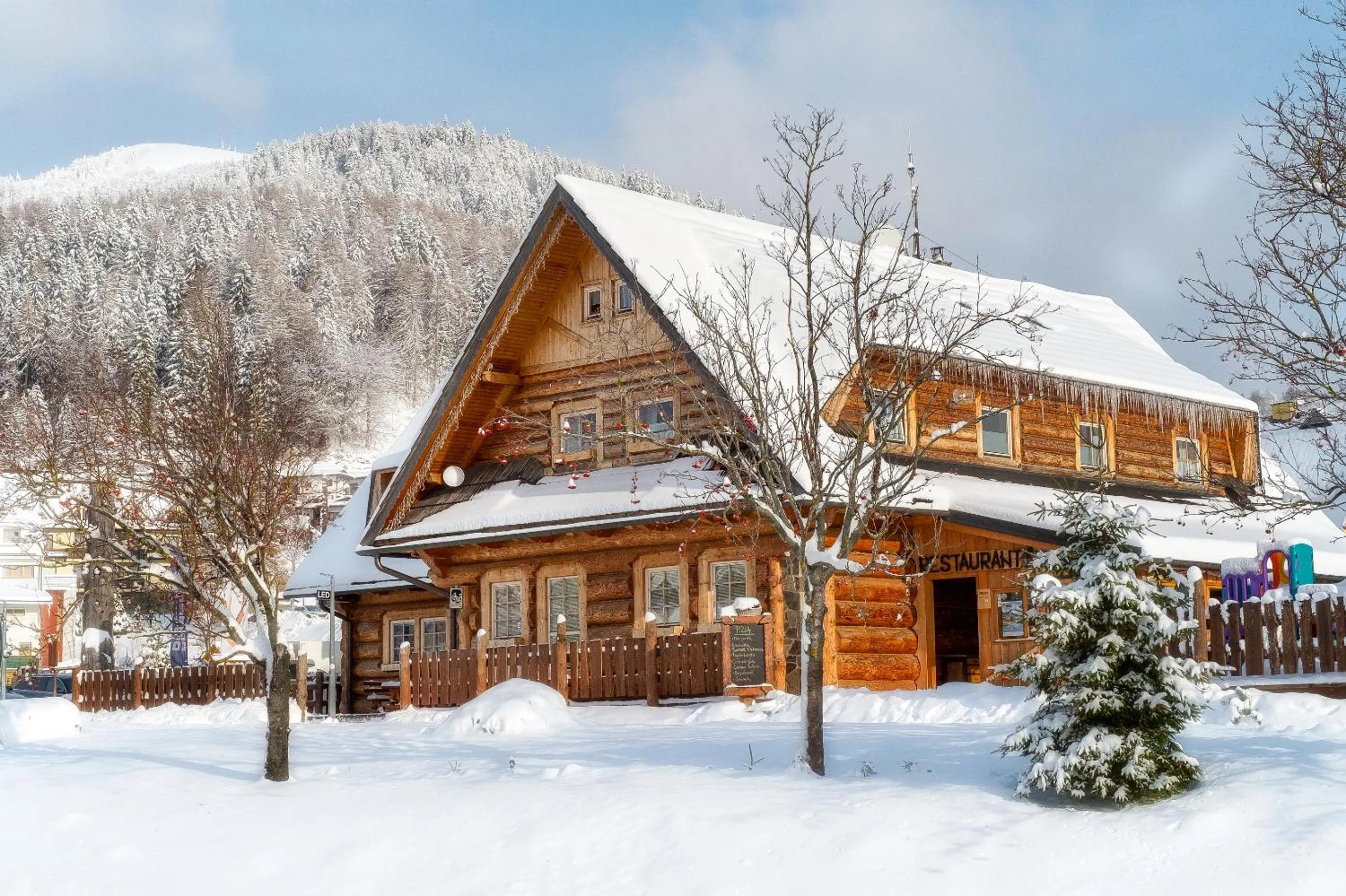 Property building in Penzion Damisport