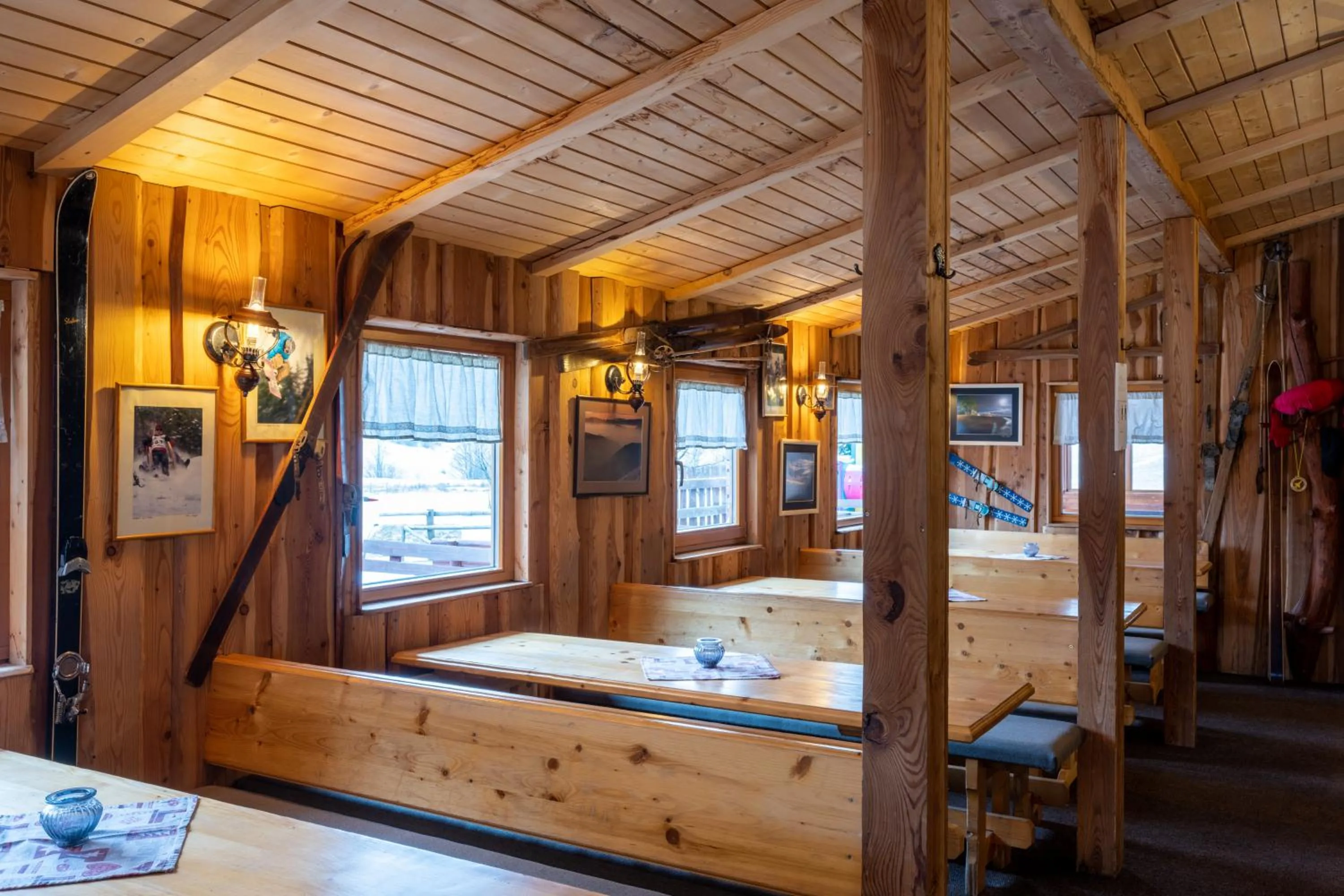 Restaurant/places to eat, Bed in Penzion Damisport