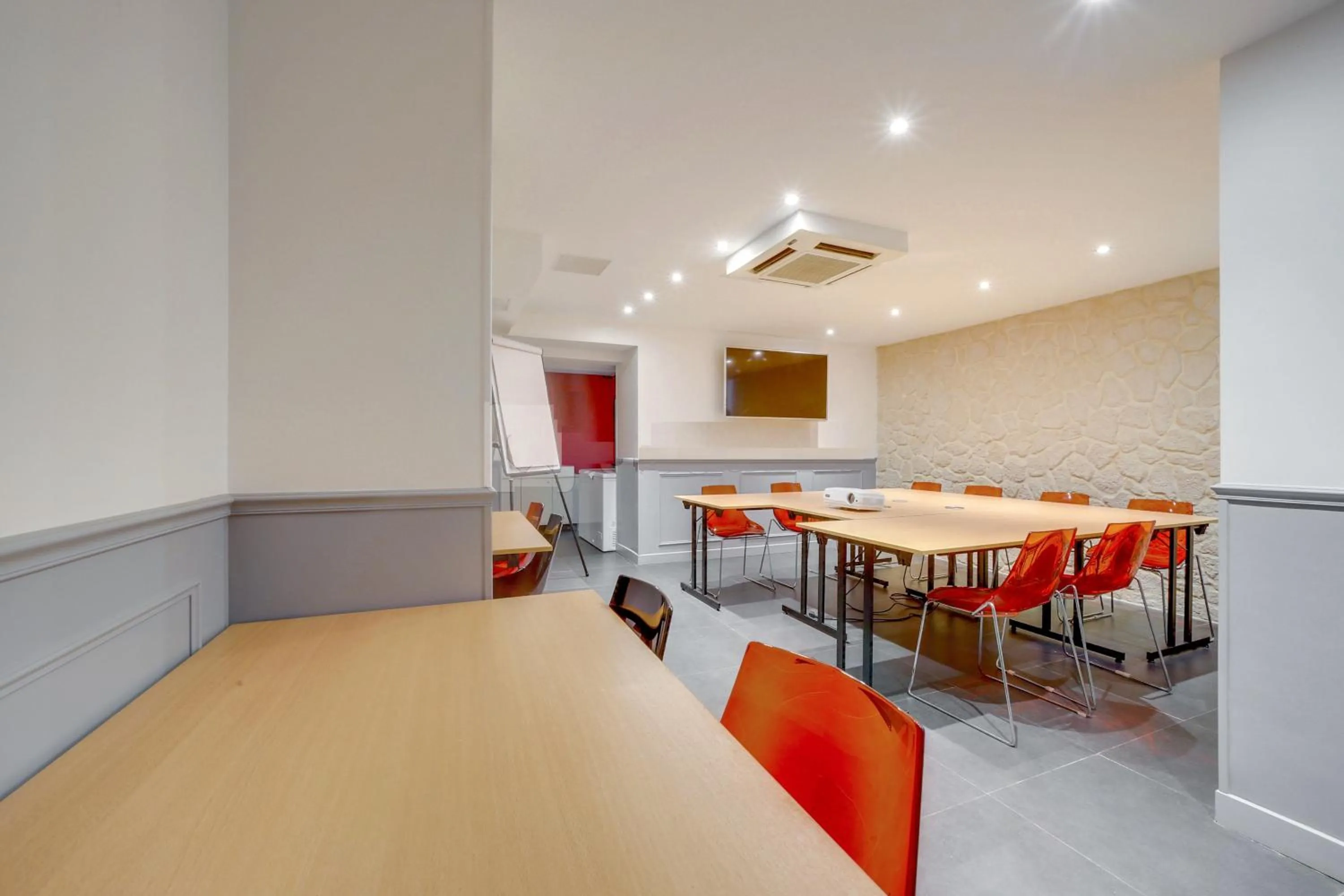 Meeting/conference room in Hôtel Tilde