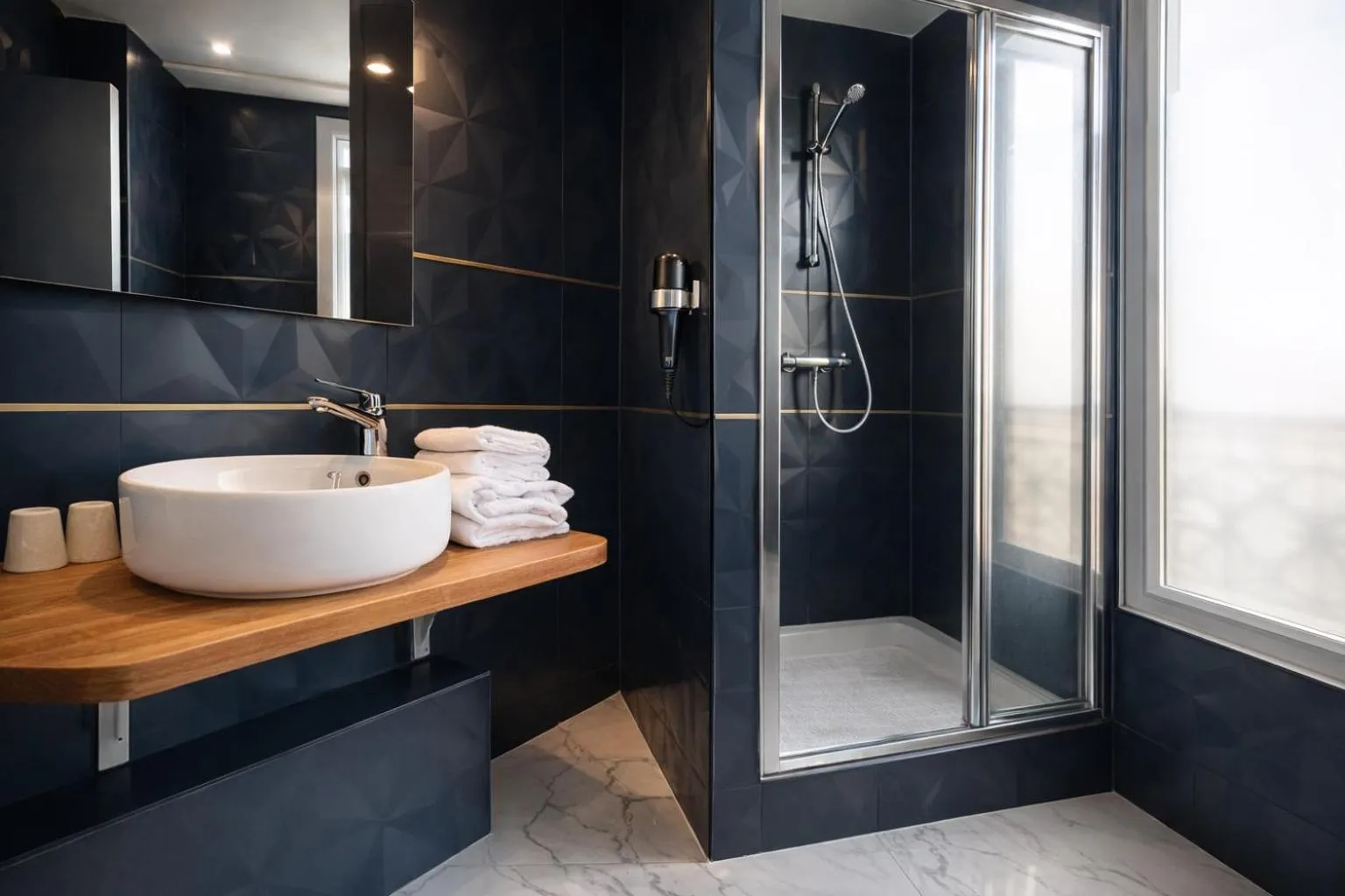 Bathroom in Hôtel Tilde