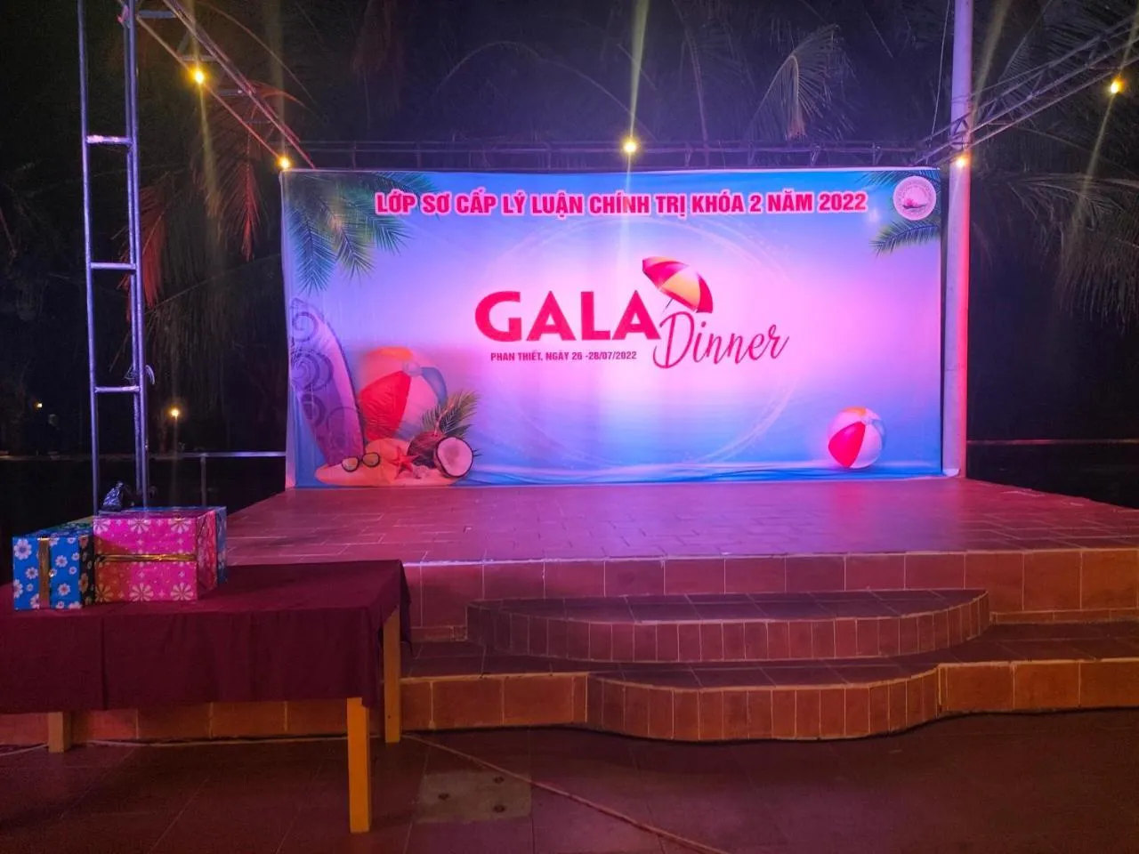 Restaurant/places to eat in Suoi Hong Resort