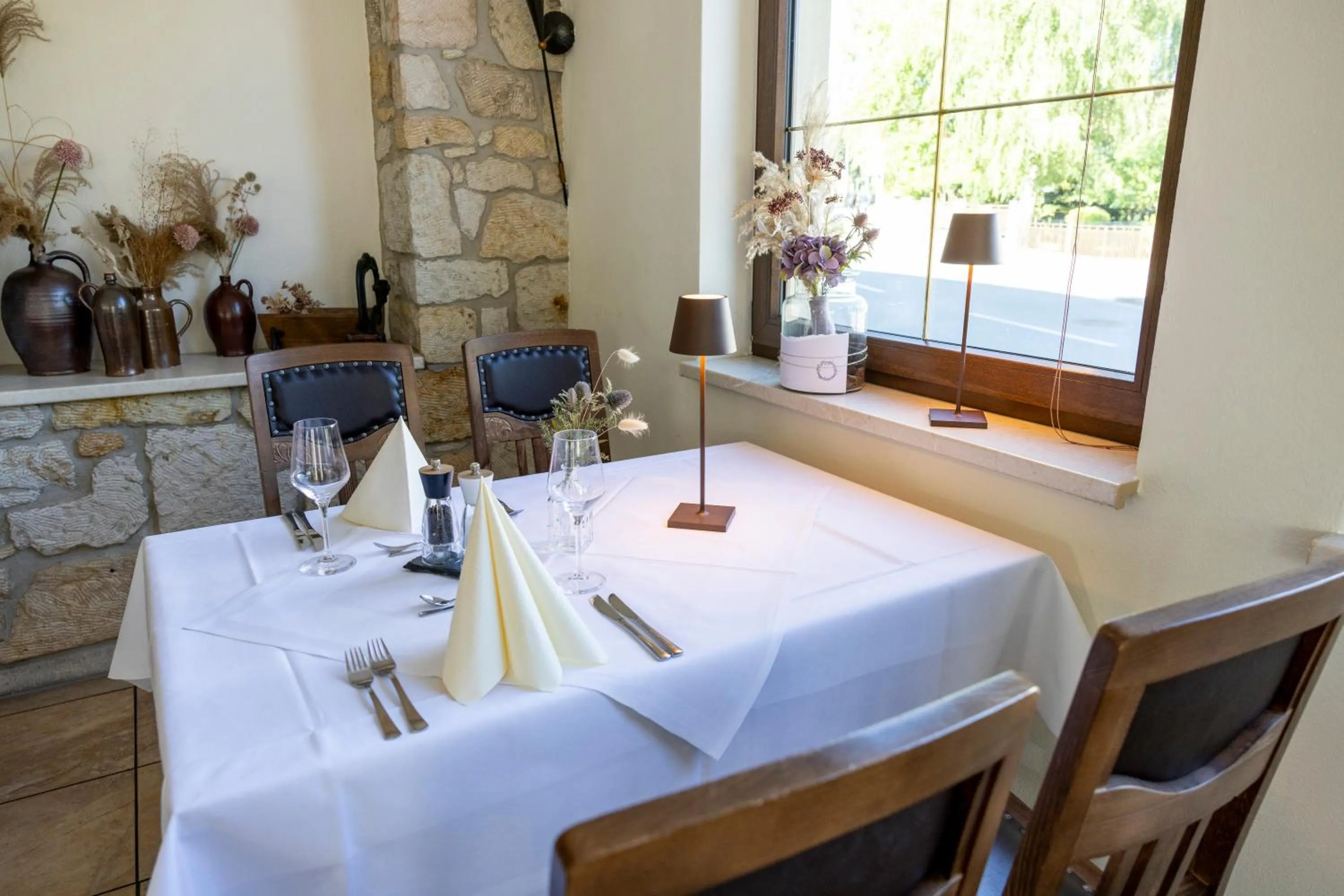 Restaurant/places to eat in Hotel Zur Post