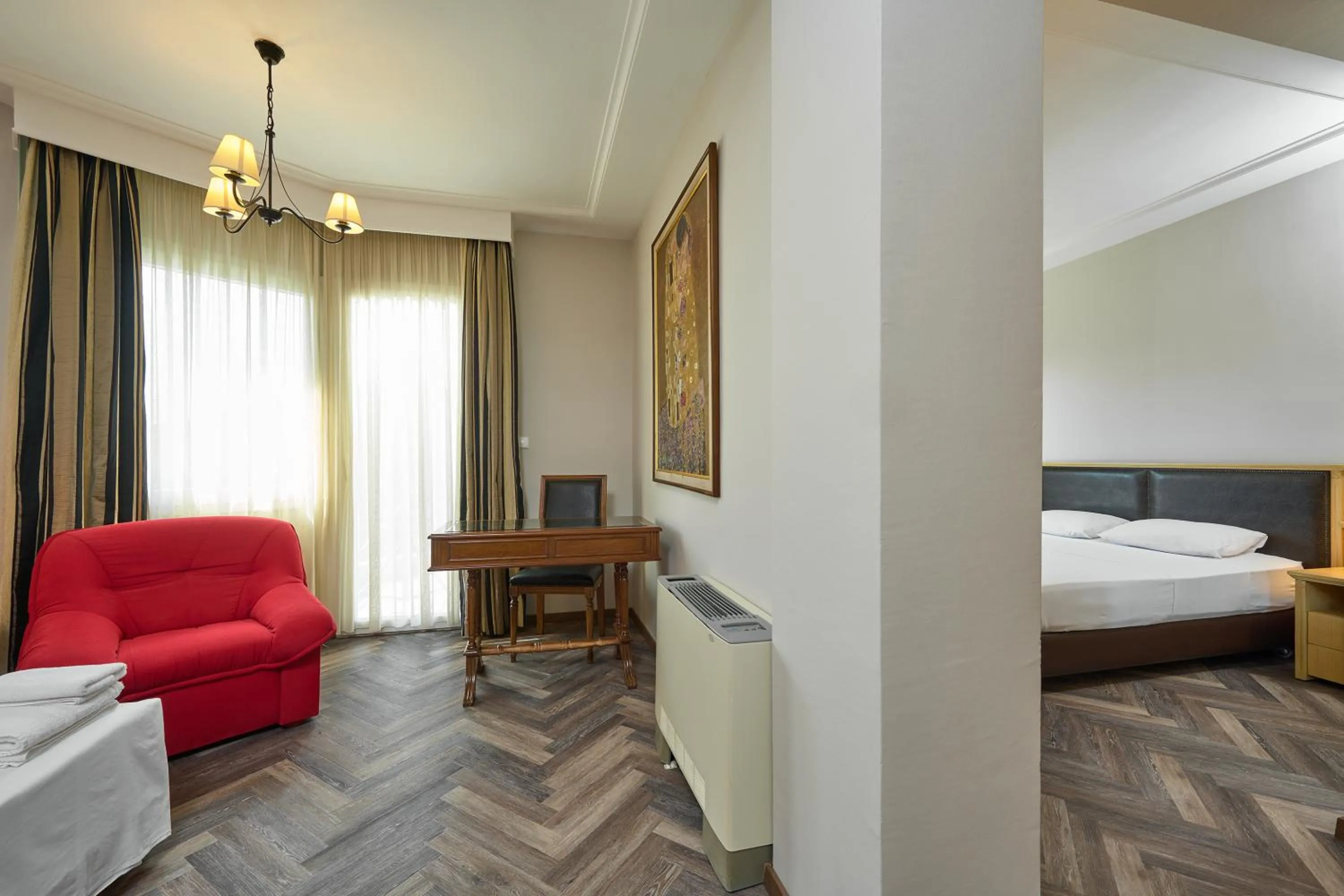 Photo of the whole room, Bed in Iris Hotel