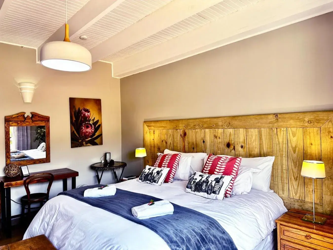 King Suite in 59 On True North Guest Rooms King Suite in 59 On True North Guest Rooms