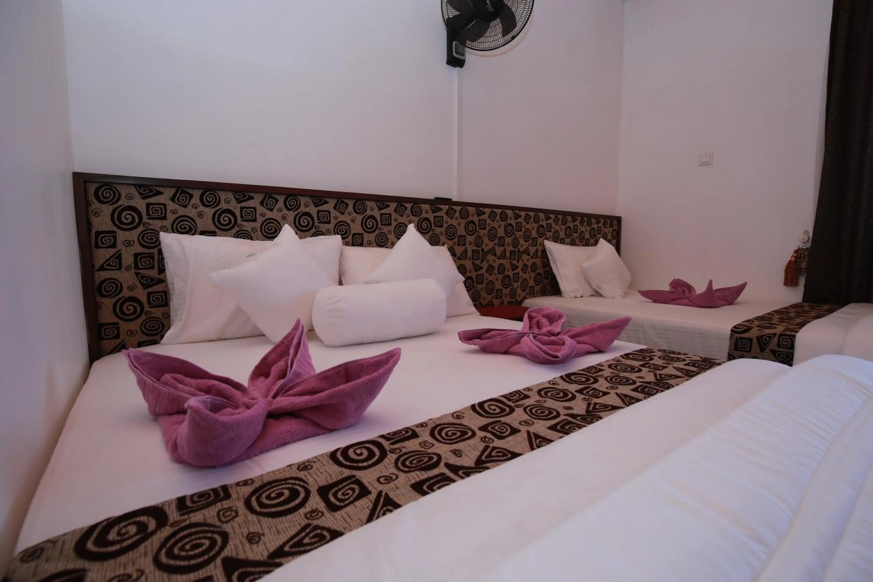 Bed in Ella Red Rock