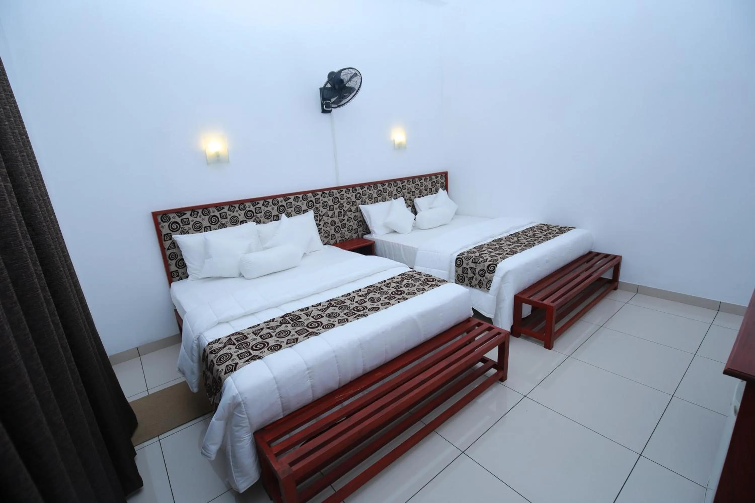 Bed in Ella Red Rock