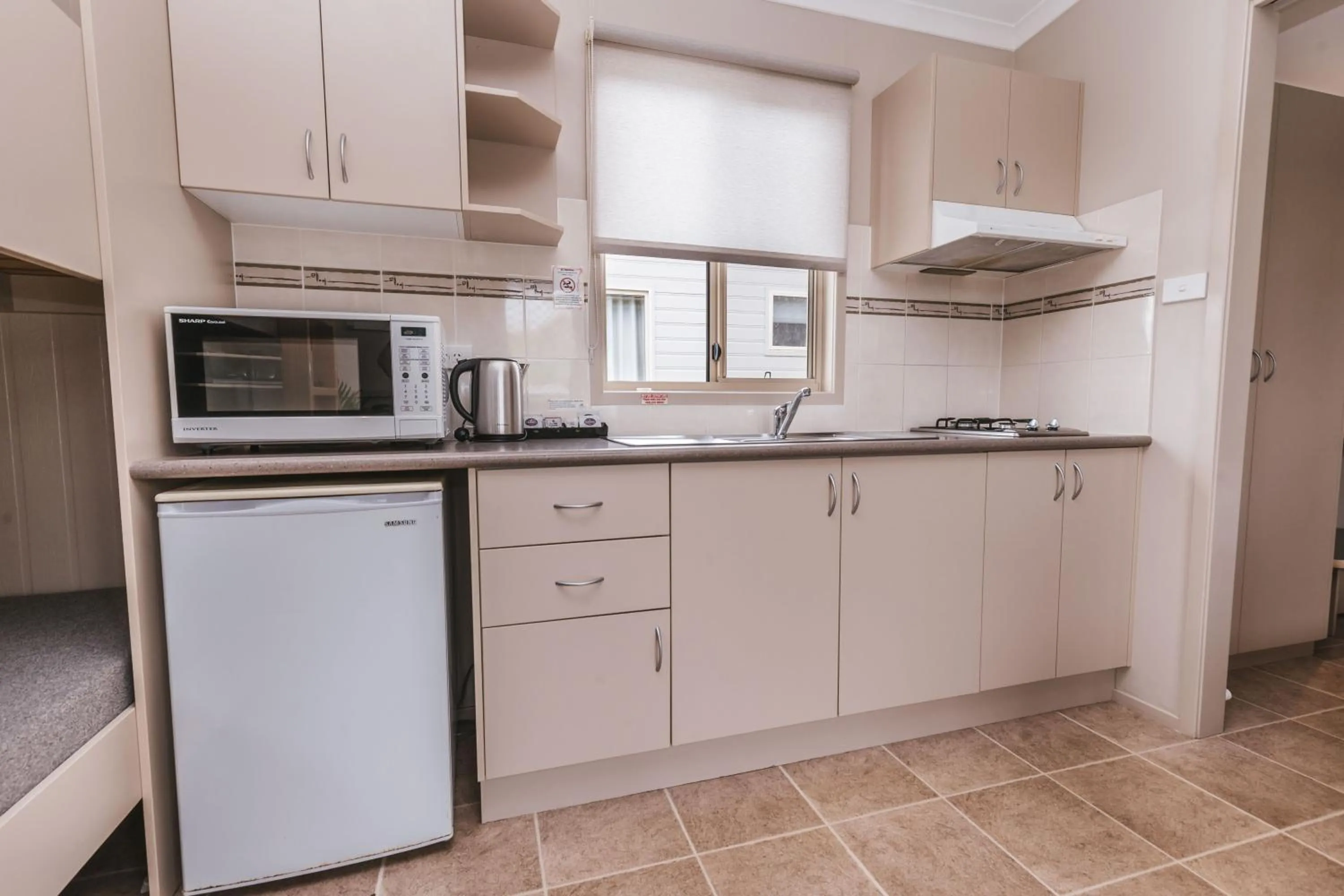 Kitchen or kitchenette in Clyde View Holiday Park