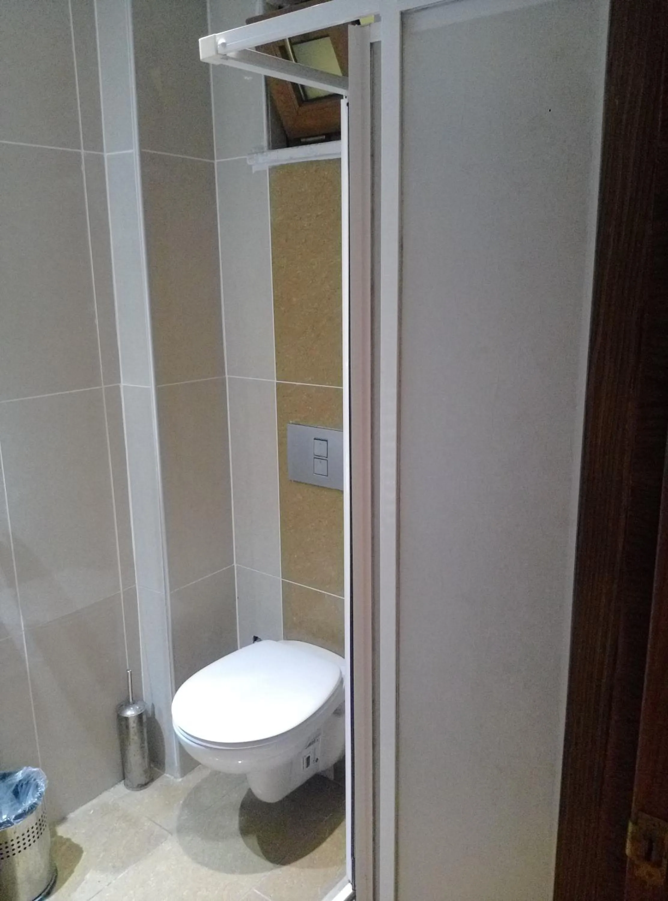 Toilet in Dinara Apart Hotel