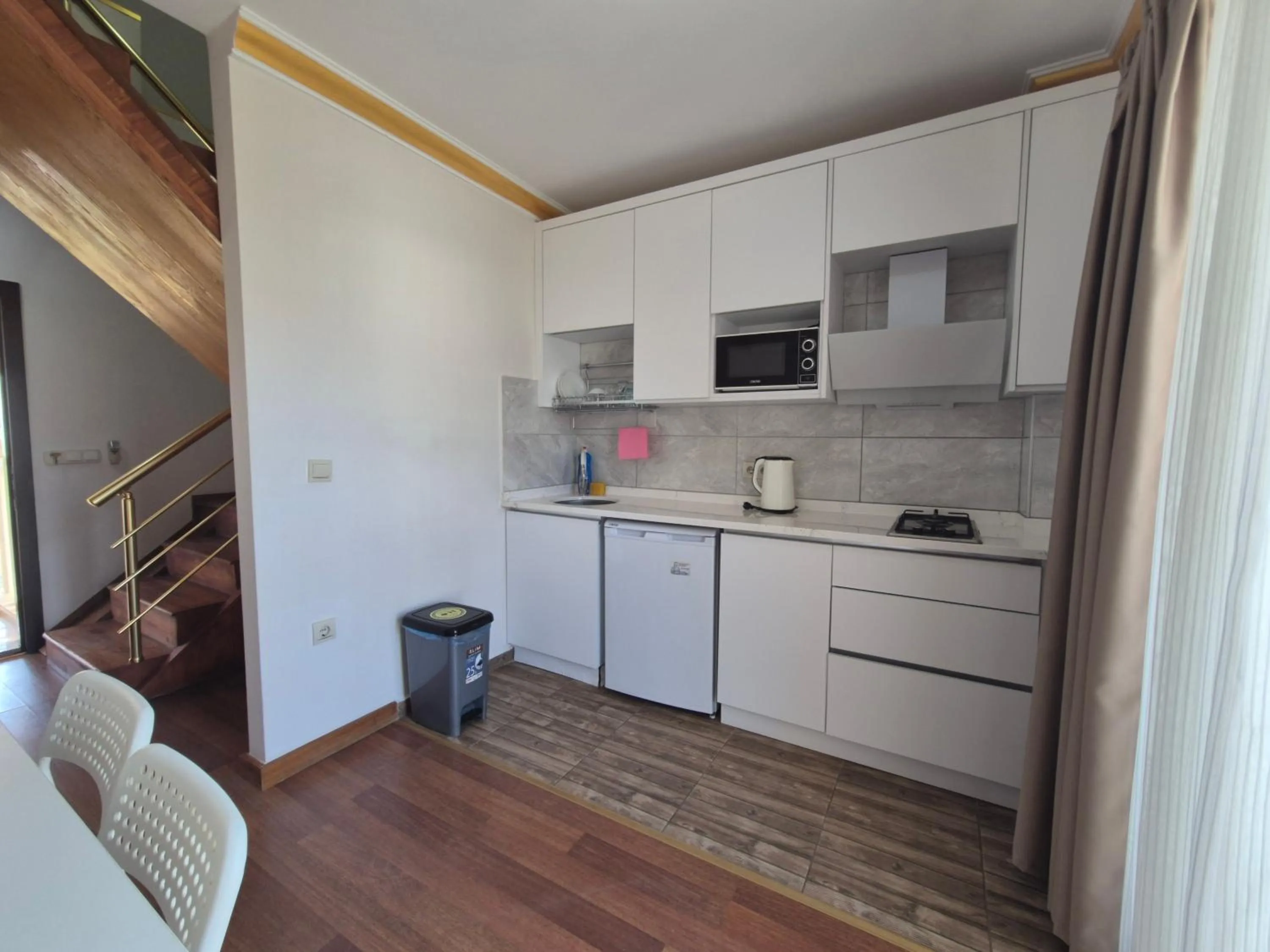 Dining area in Dinara Apart Hotel