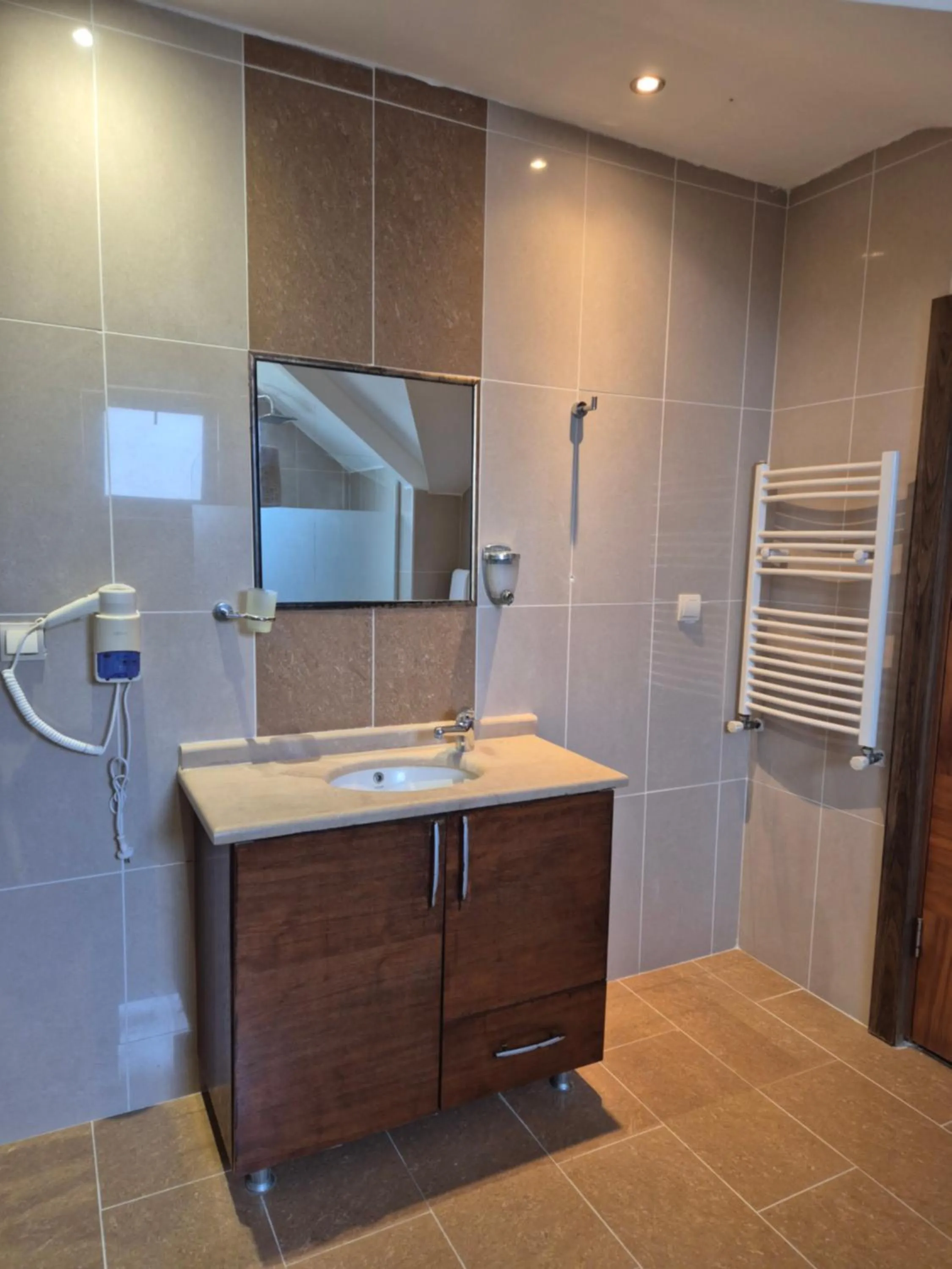 Bathroom in Dinara Apart Hotel