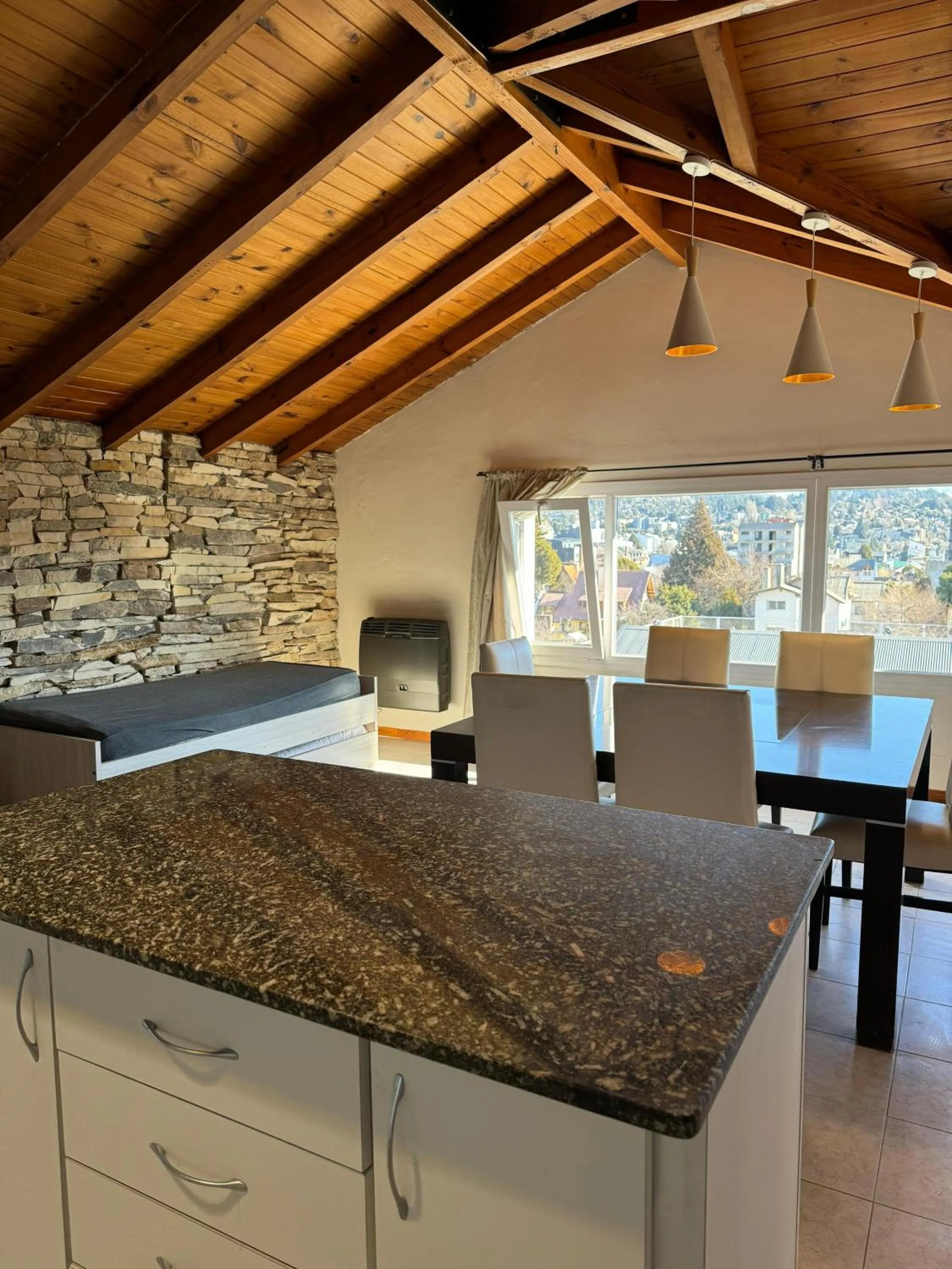 Dining area in Antu Mahuida Apartments