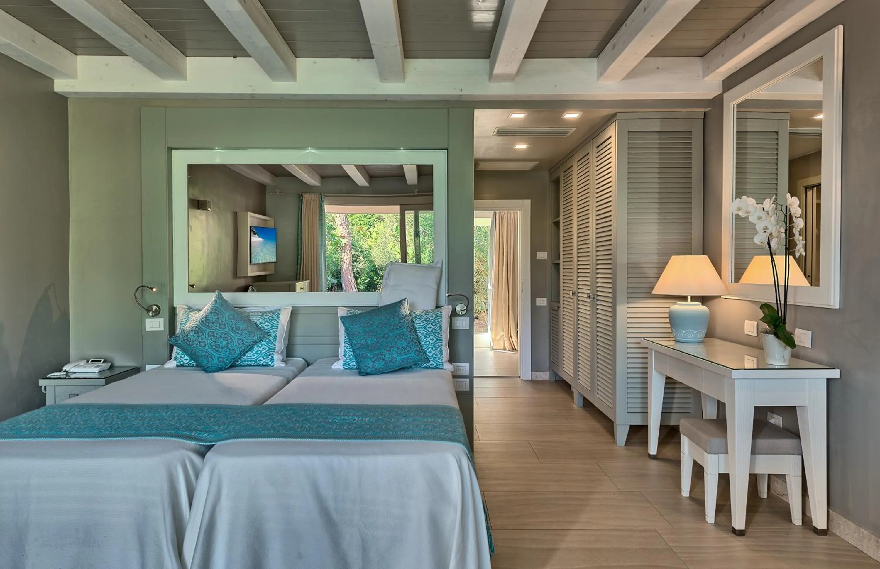 TV and multimedia, Bed in Forte Village Resort - Le Palme