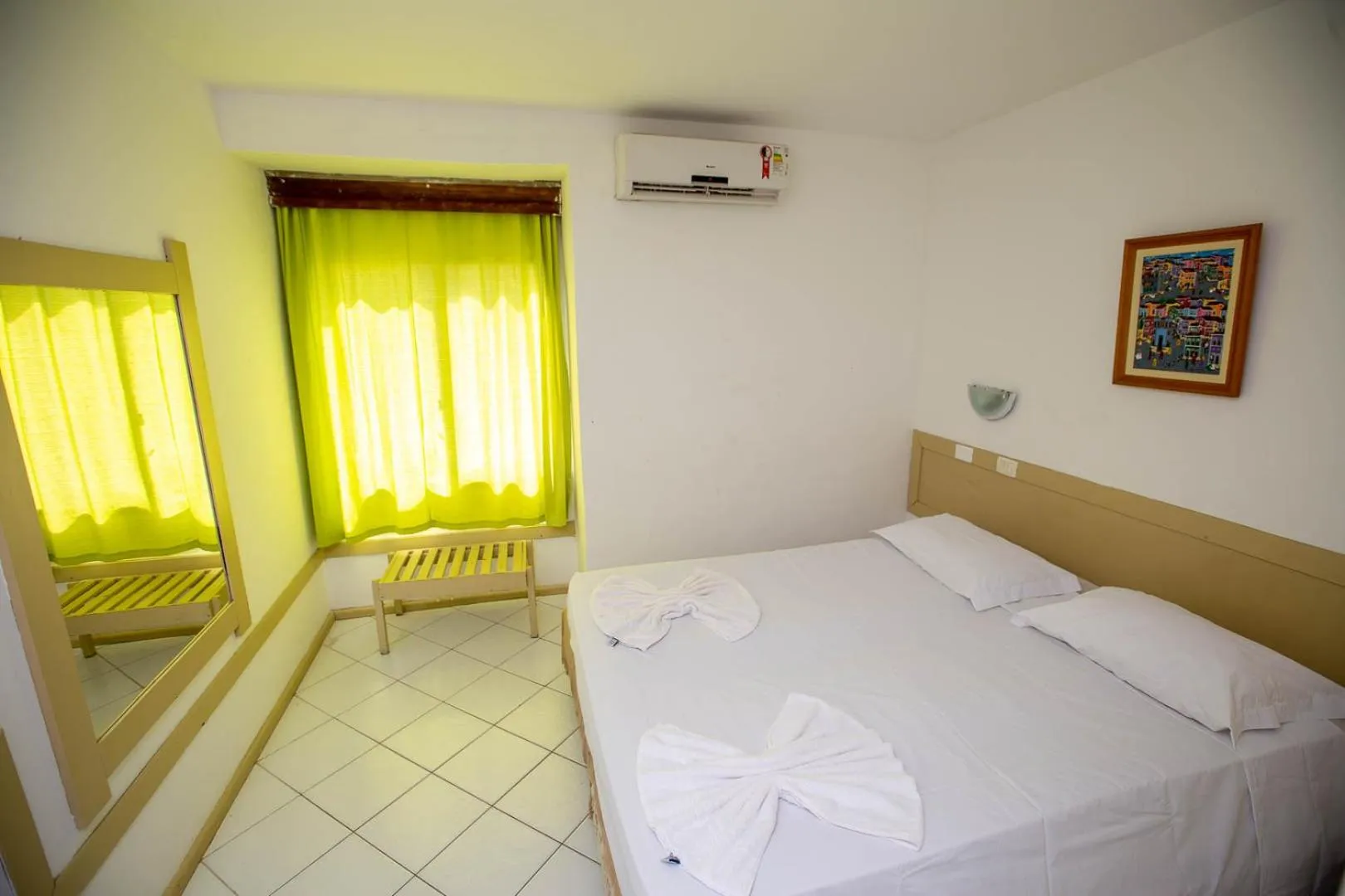 Bed in Rede Andrade Mar Hotel - Rio Vermelho