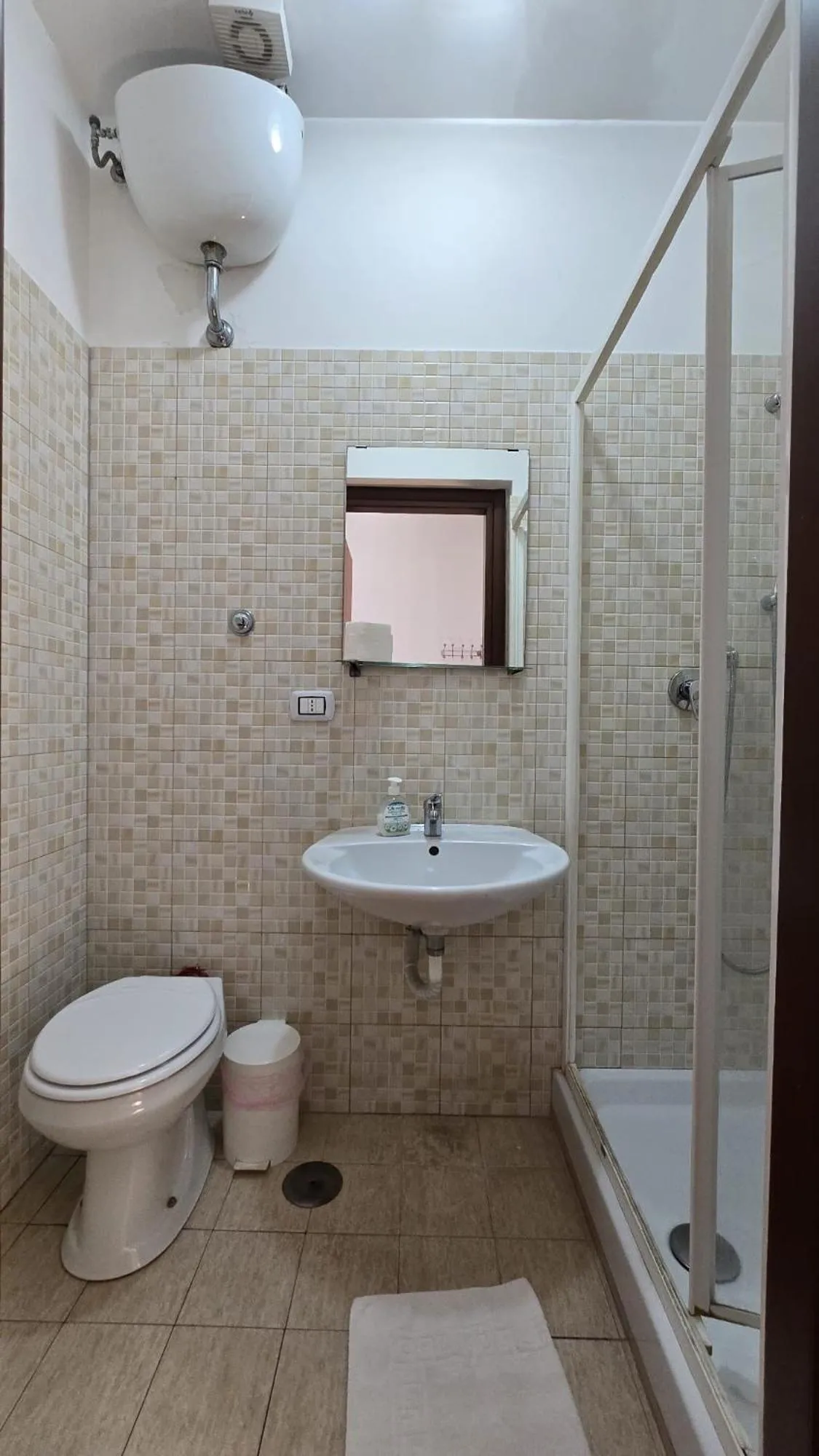 Meltin' Rome Guest House