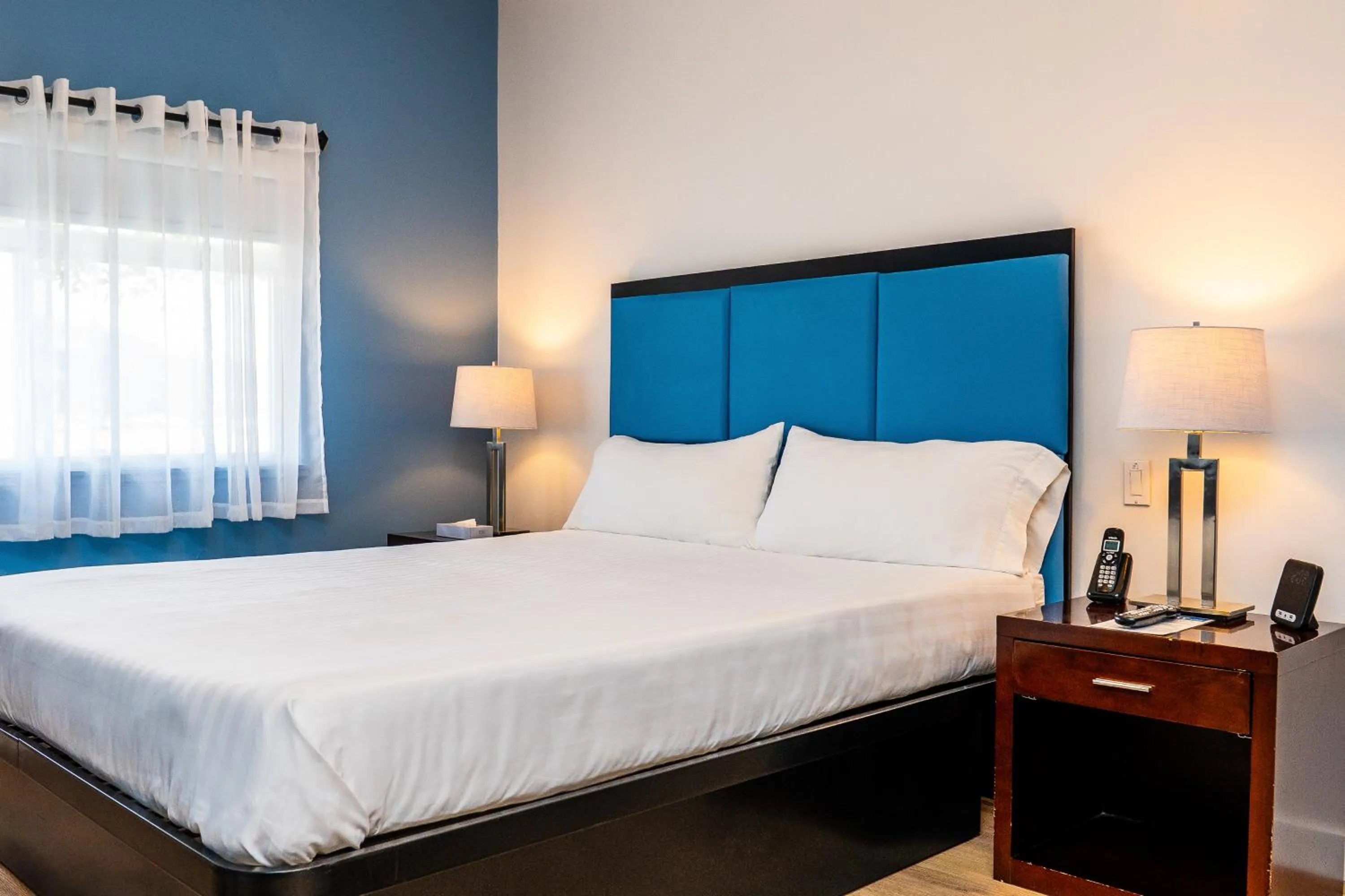 Bedroom, Bed in SKKY Hotel