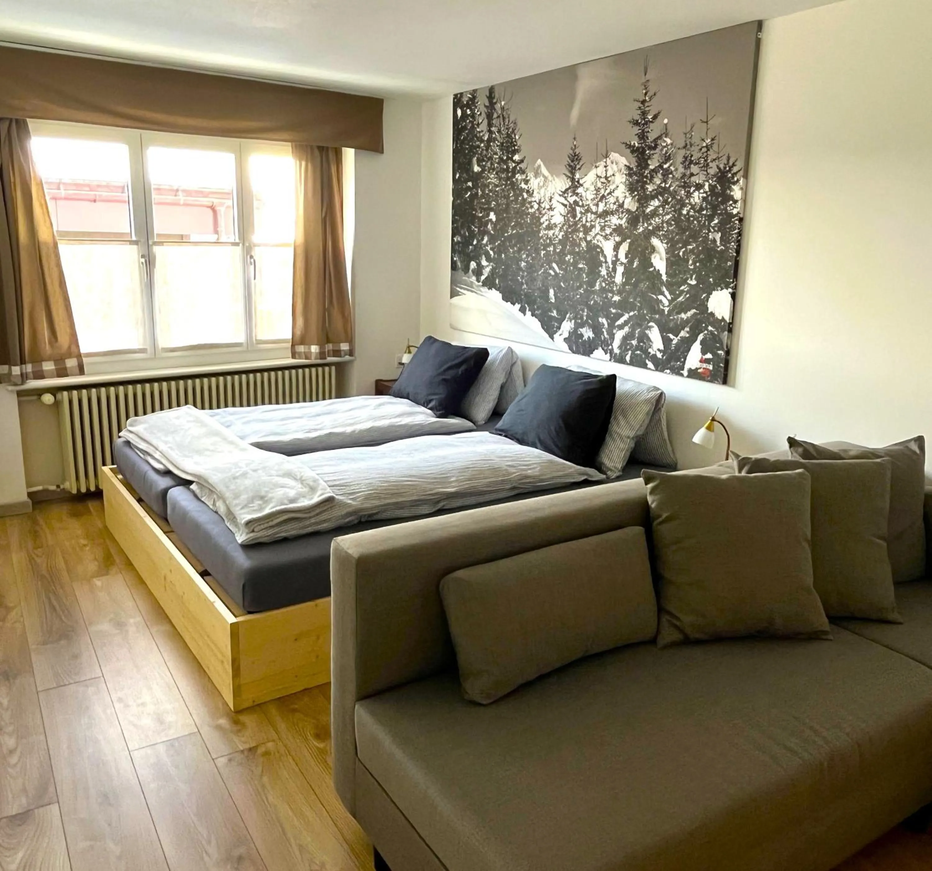 Bed in Mountain Lodge Sedrun