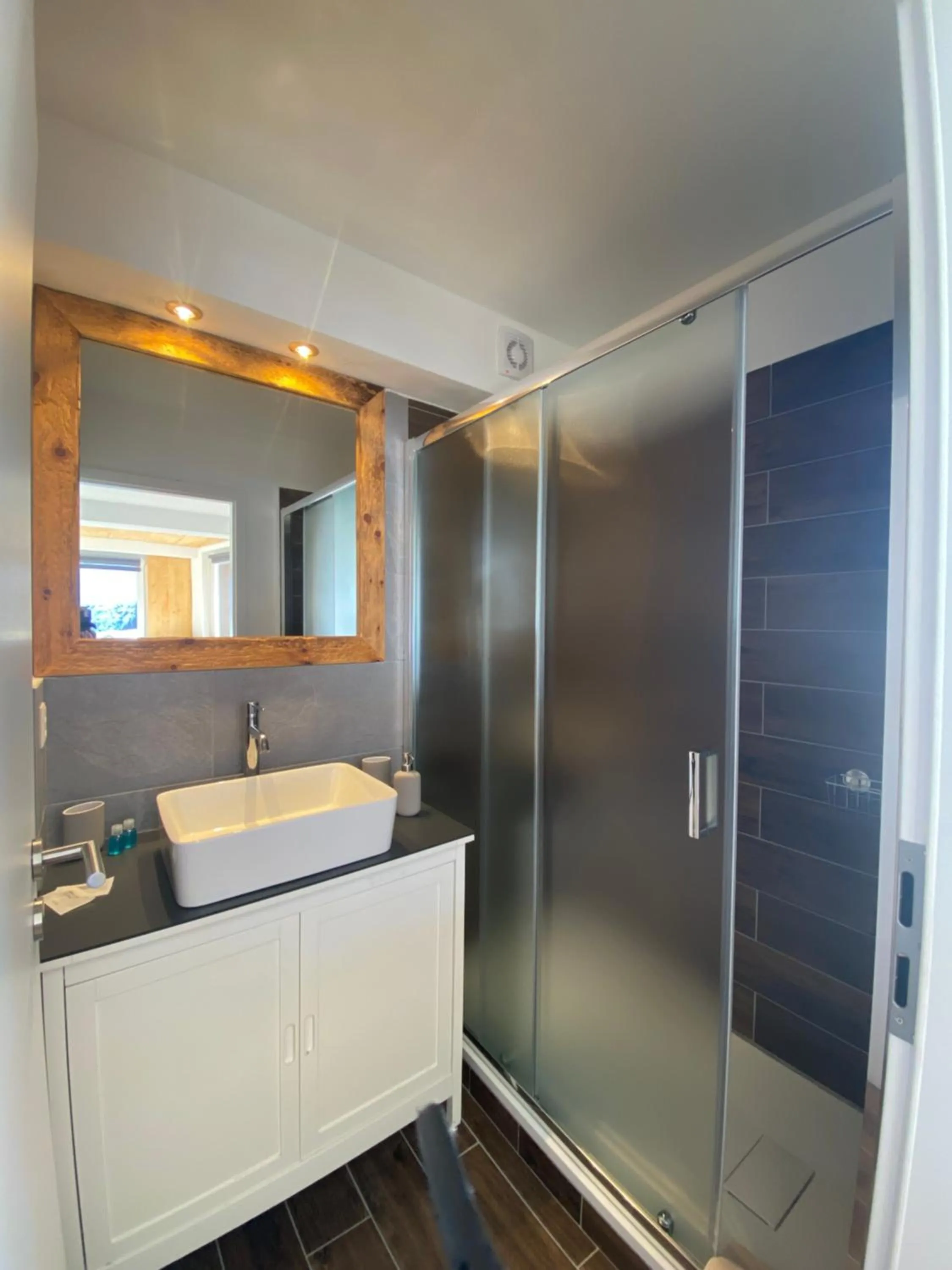 Bathroom in Mountain Lodge Sedrun