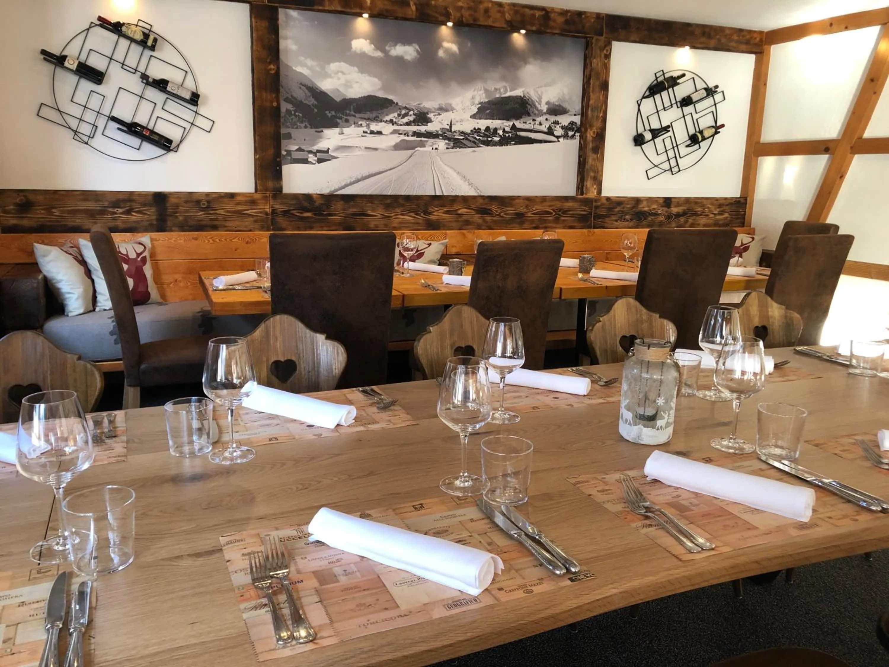 Restaurant/places to eat in Mountain Lodge Sedrun