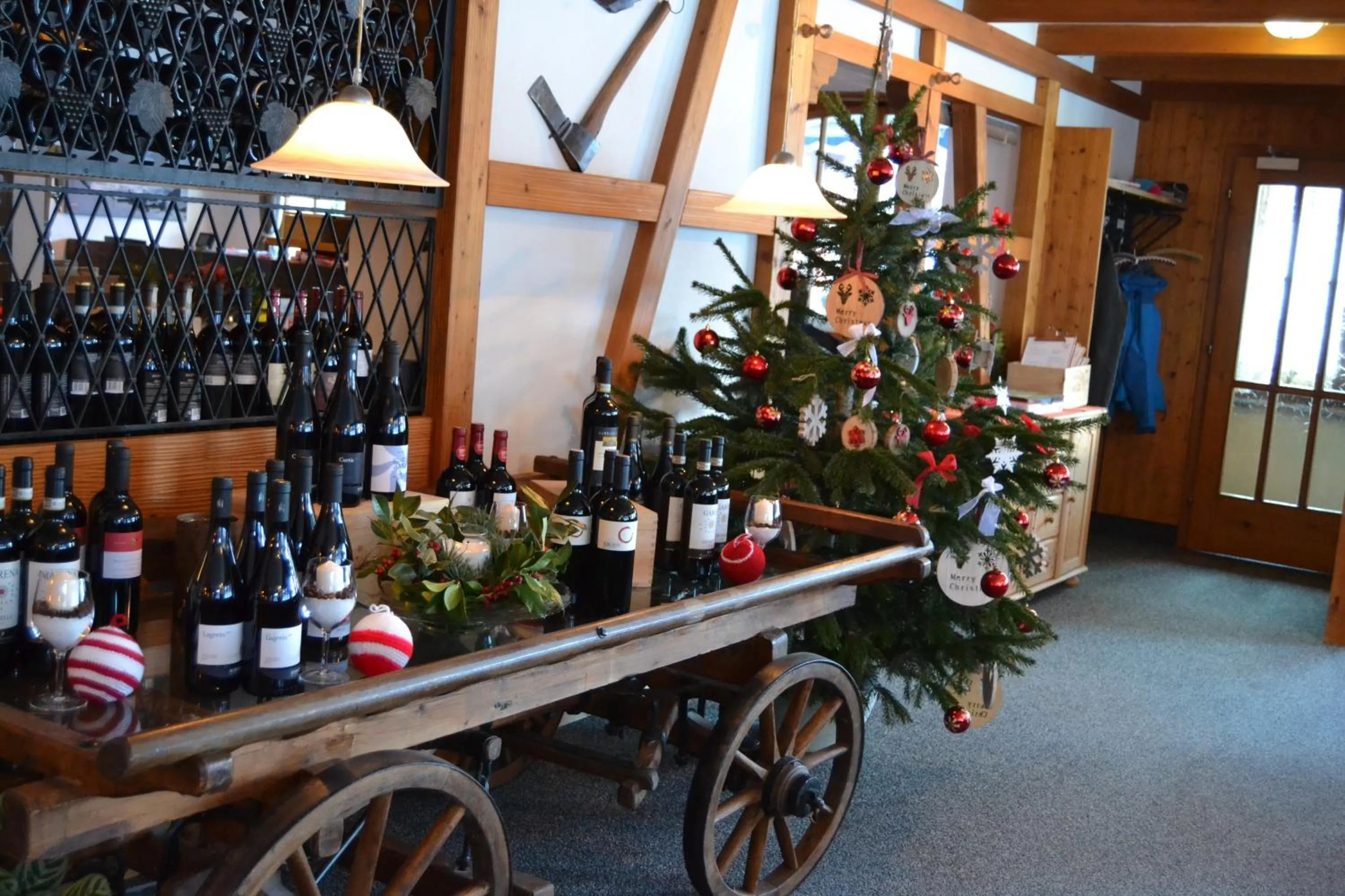 Alcoholic drinks in Mountain Lodge Sedrun