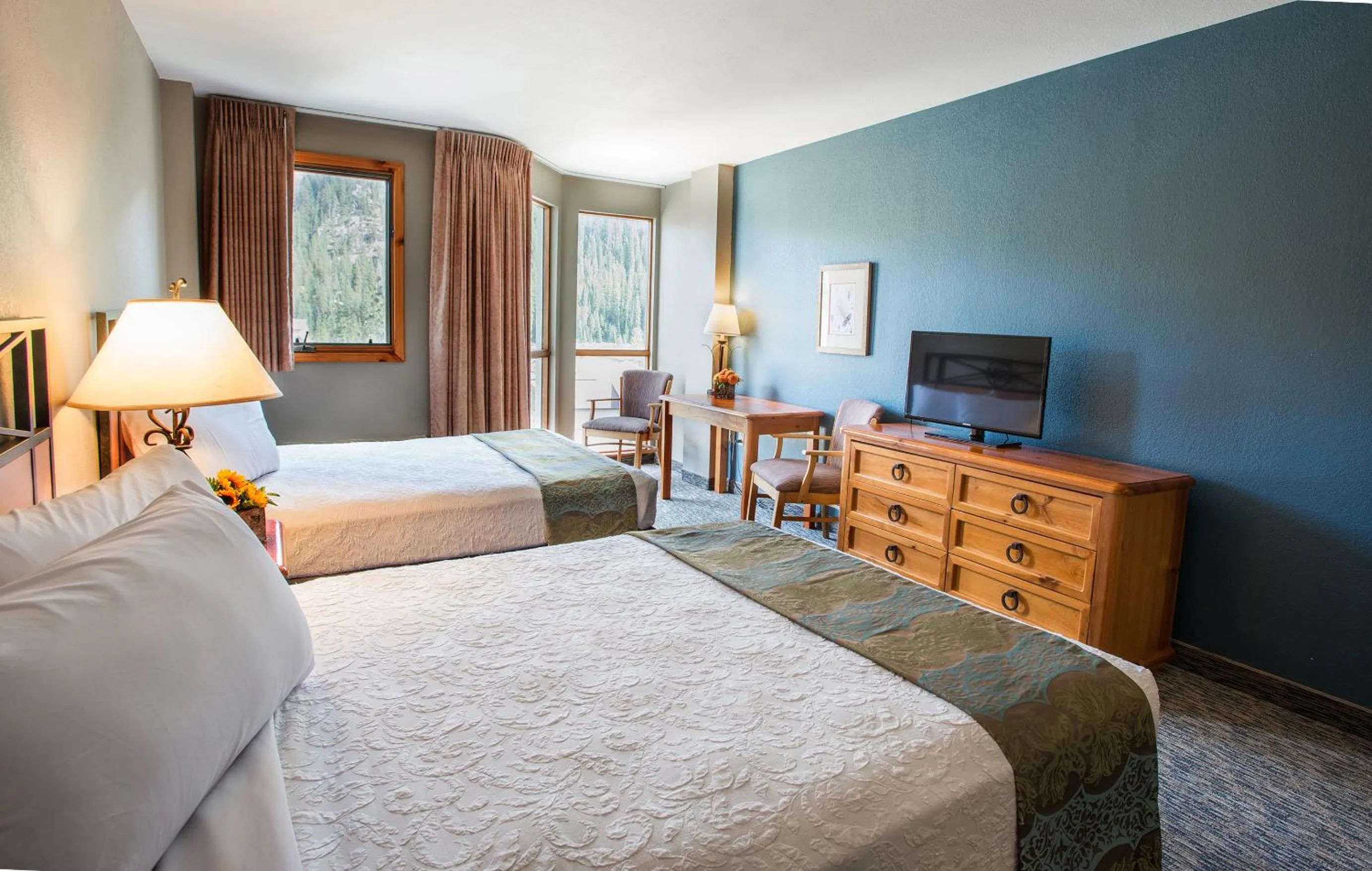 Bed in Winter Park Mountain Lodge