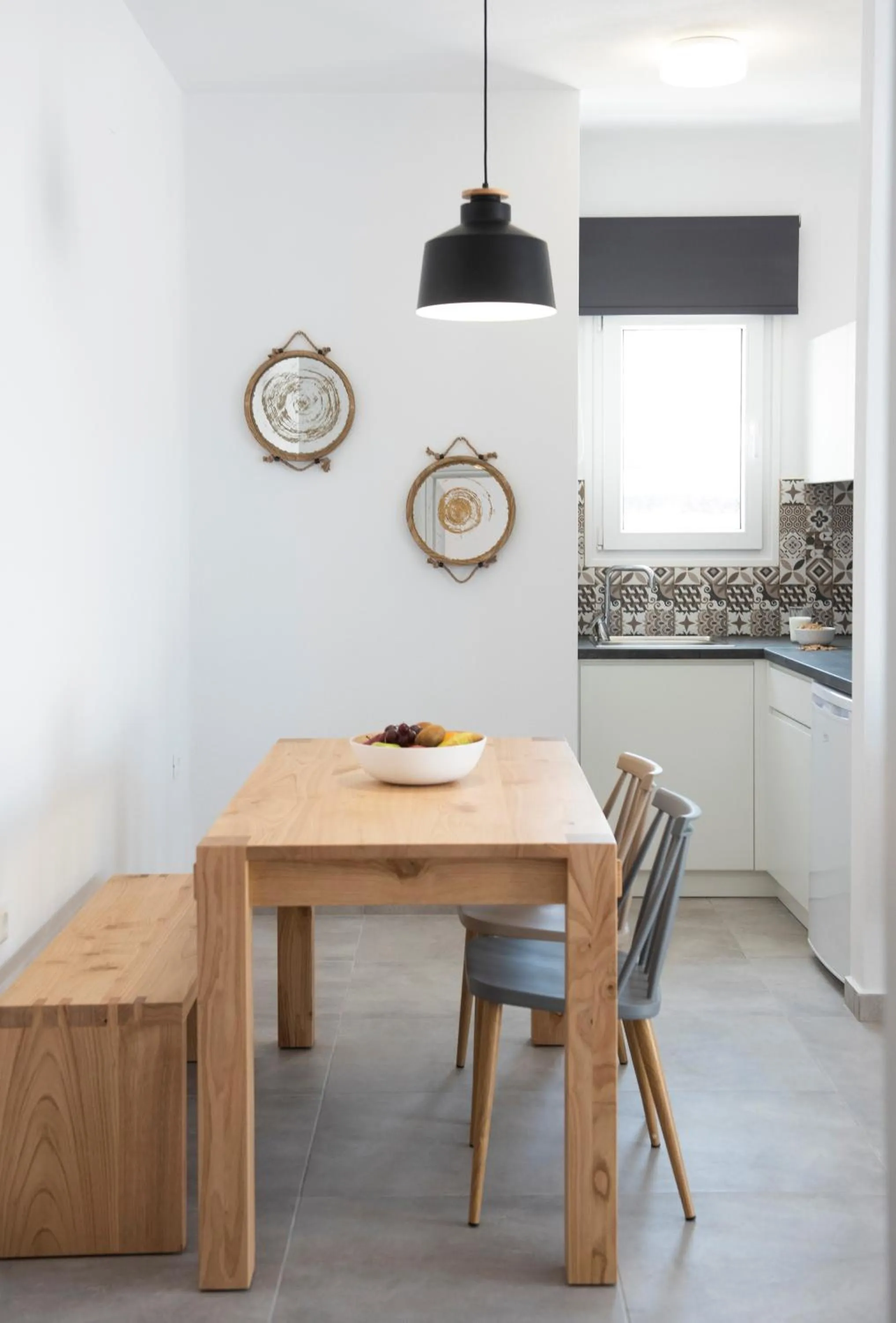 Dining area in Valery Suites