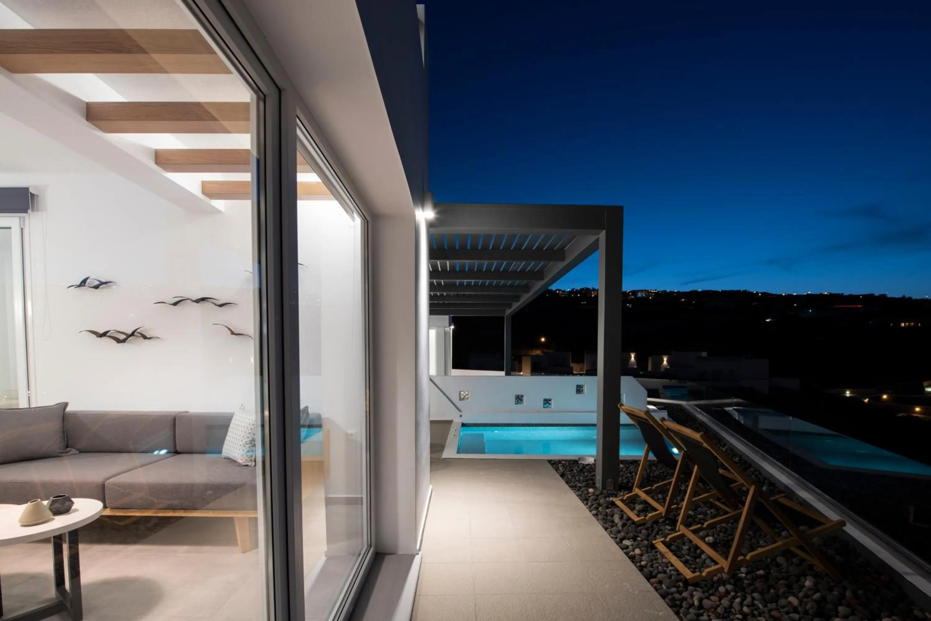 Night in Valery Suites