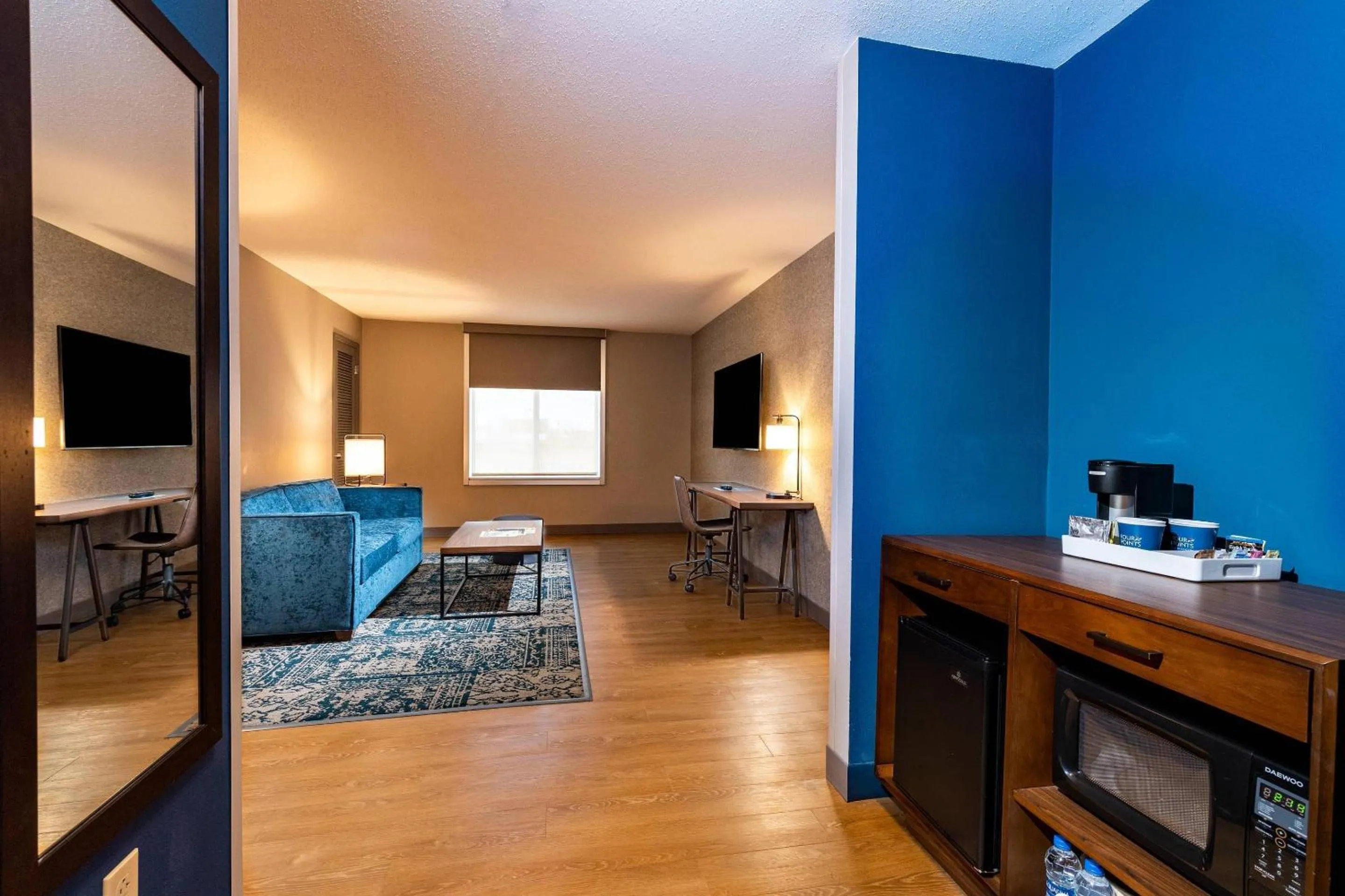 Bedroom in Radisson Hotel Fairview Heights - St Louis