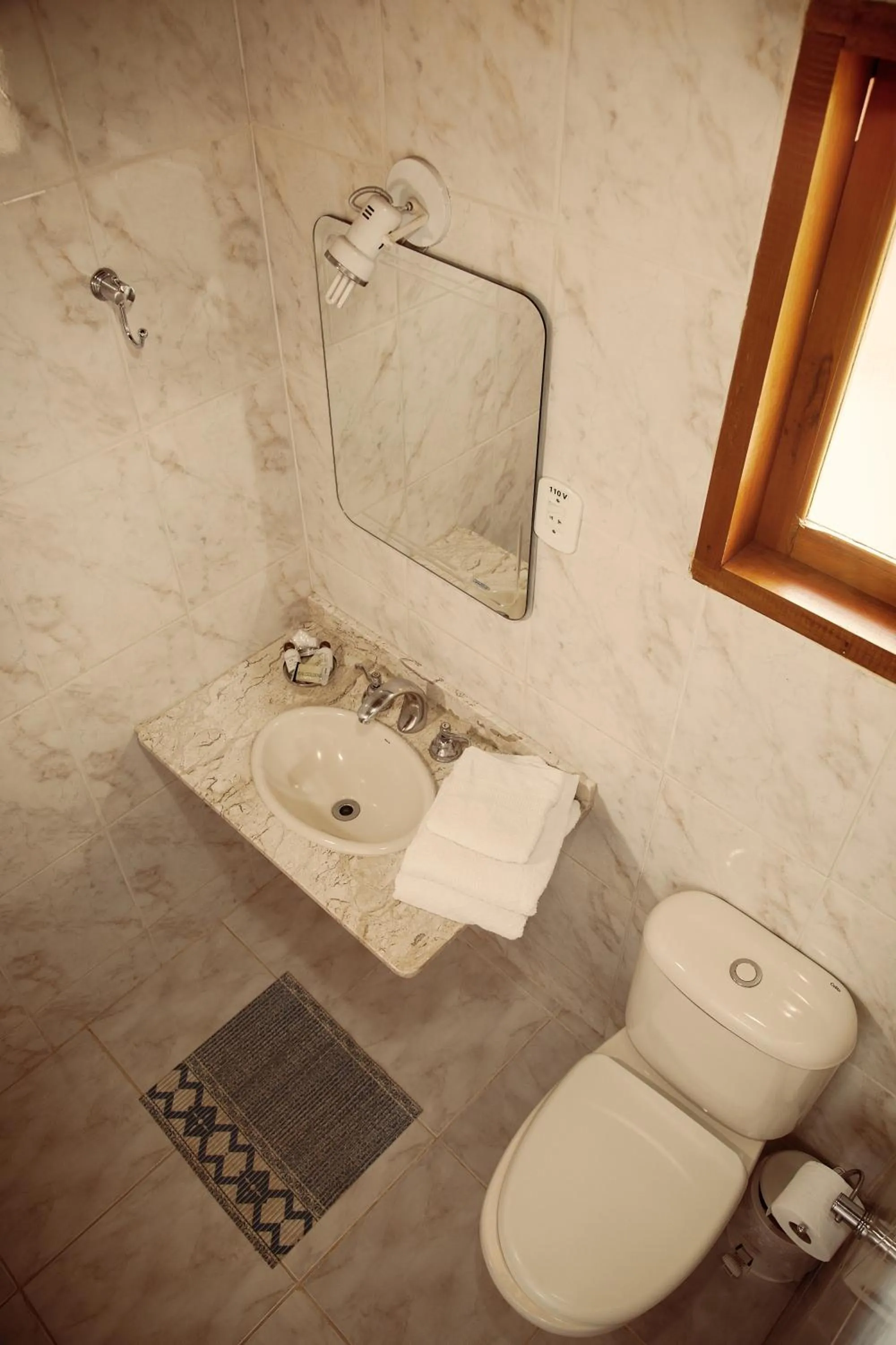 Bathroom in Pousada Refugio do Serrano