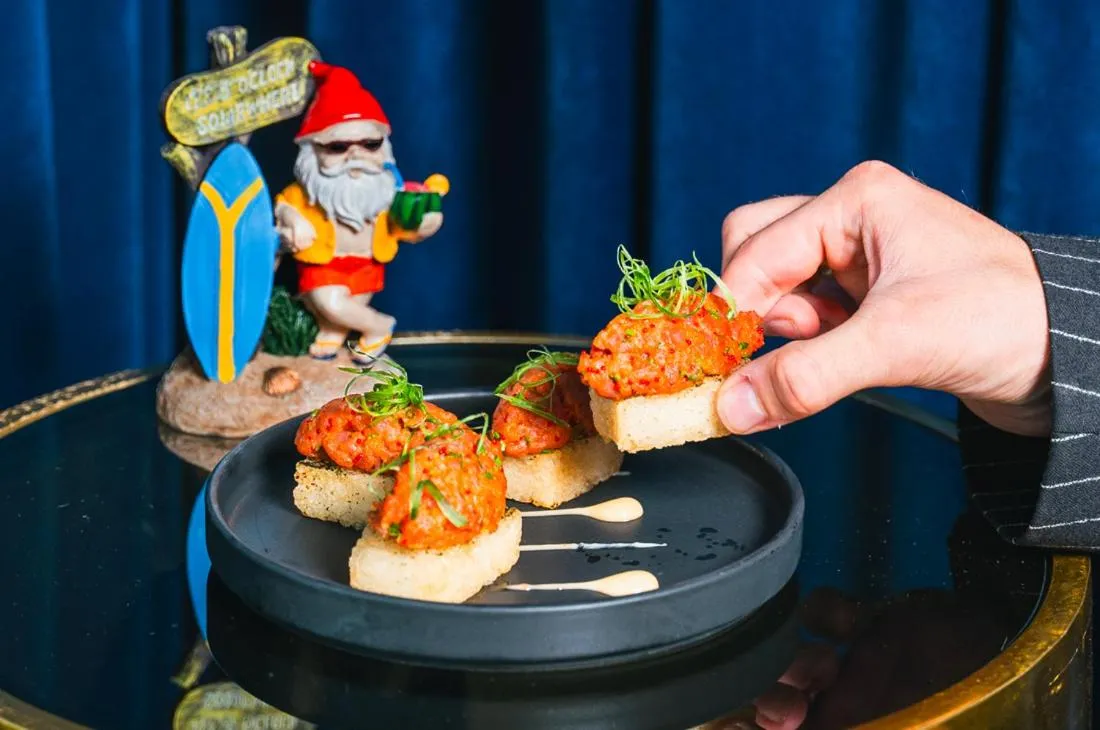 Restaurant/places to eat in Monsieur Jean - Hôtel Particulier