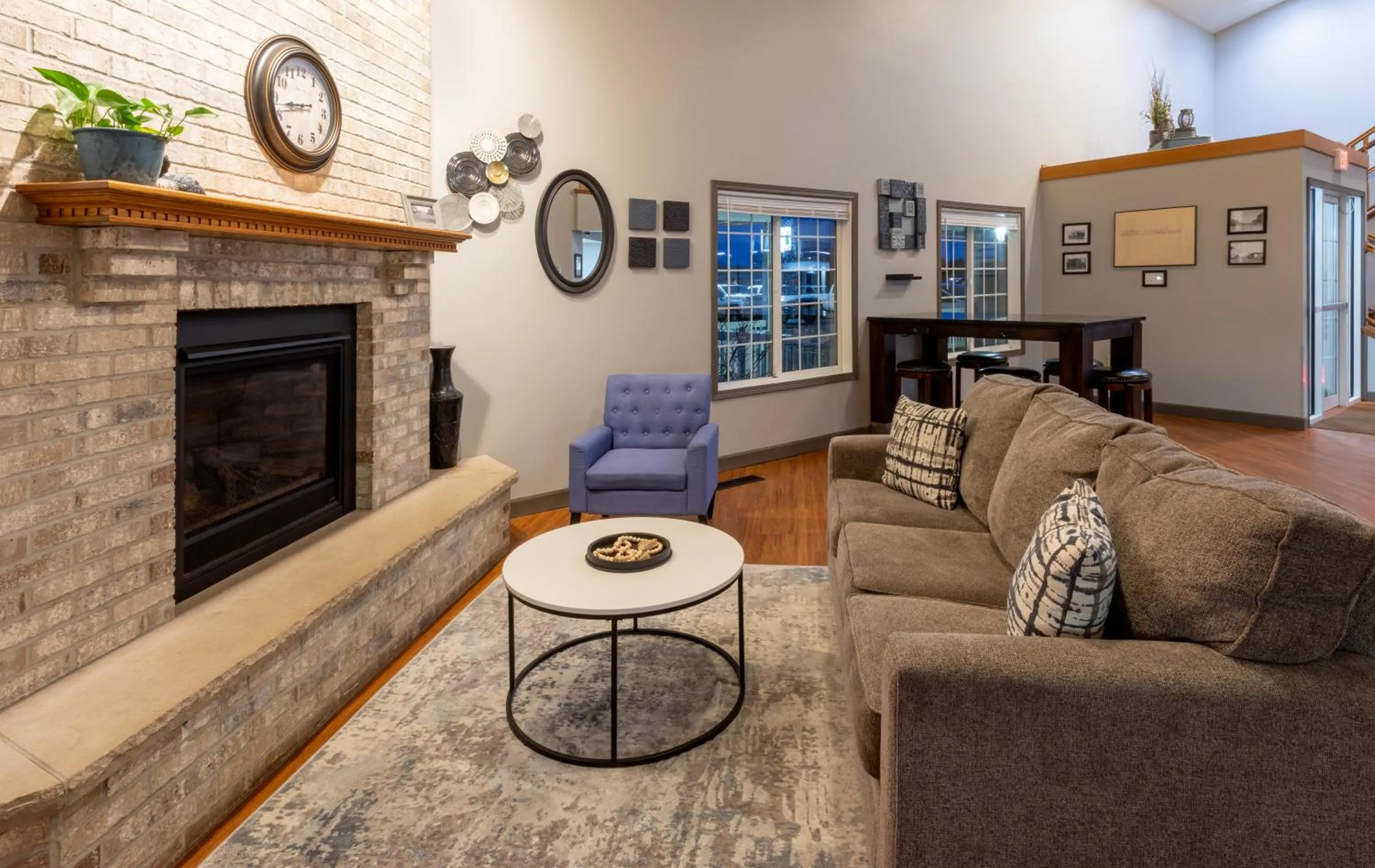 Lobby or reception in Paynesville Inn & Suites