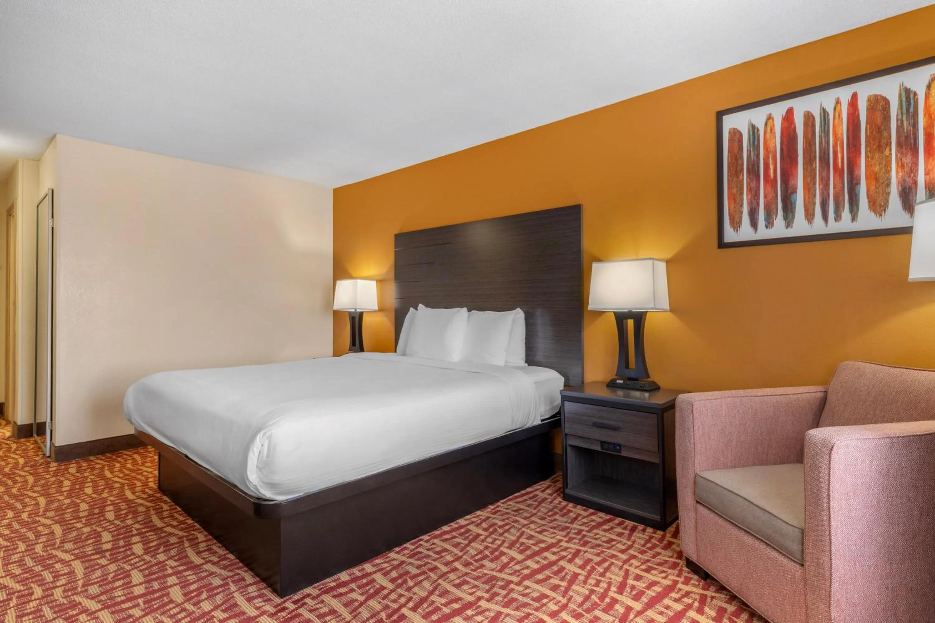 Photo of the whole room, Bed in Best Western Aspen Hotel