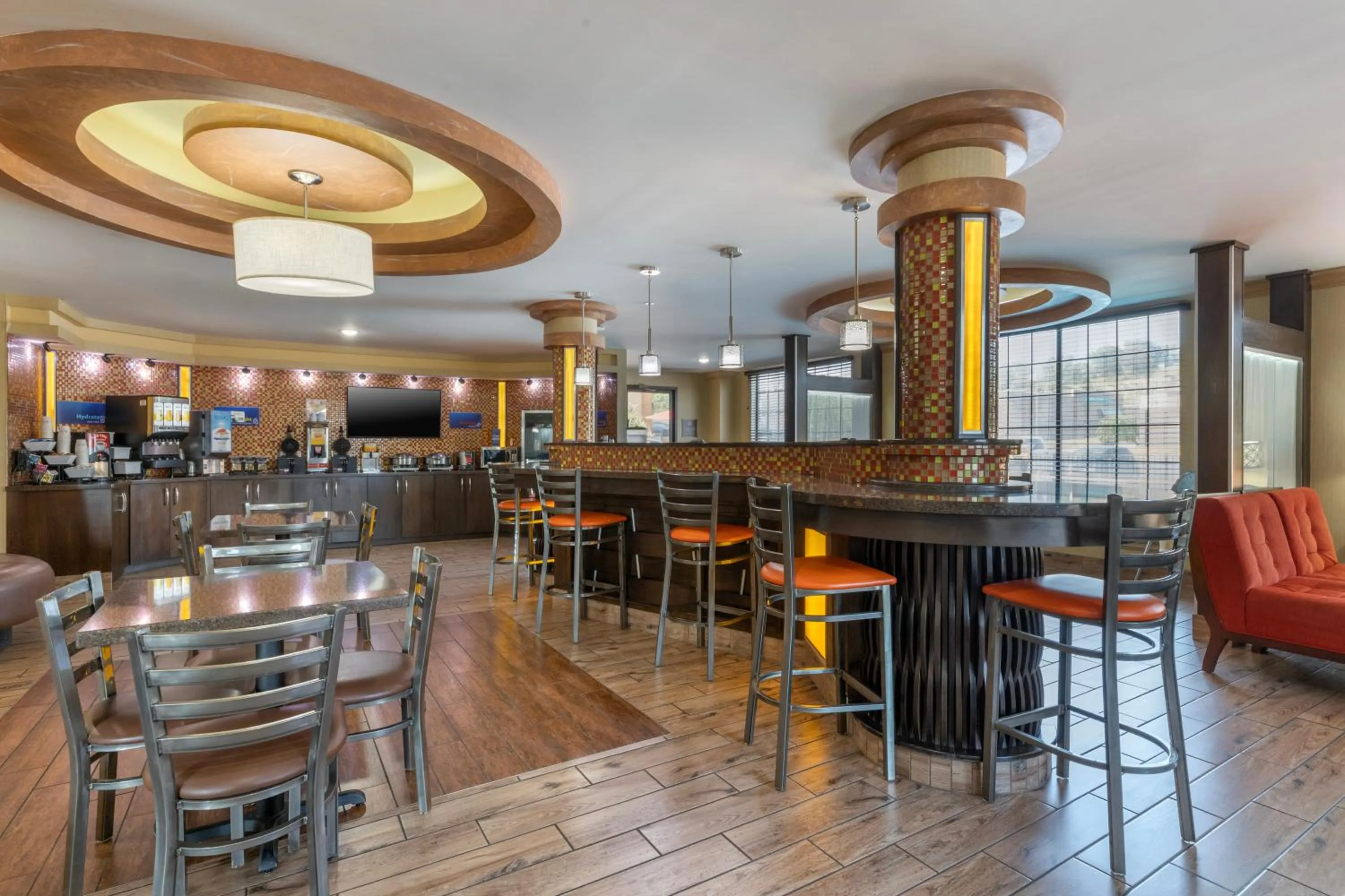 Breakfast in Best Western Aspen Hotel