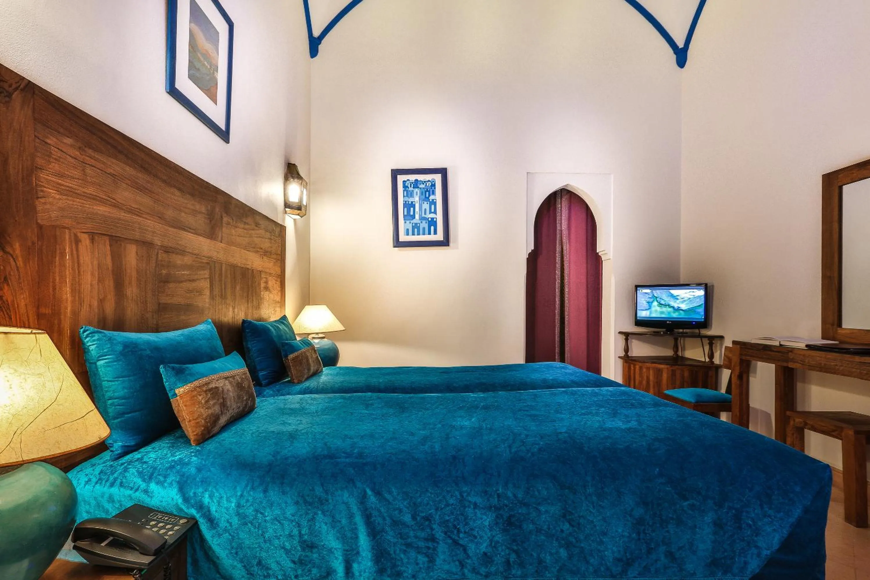 Bed in Riad & Spa Bahia Salam