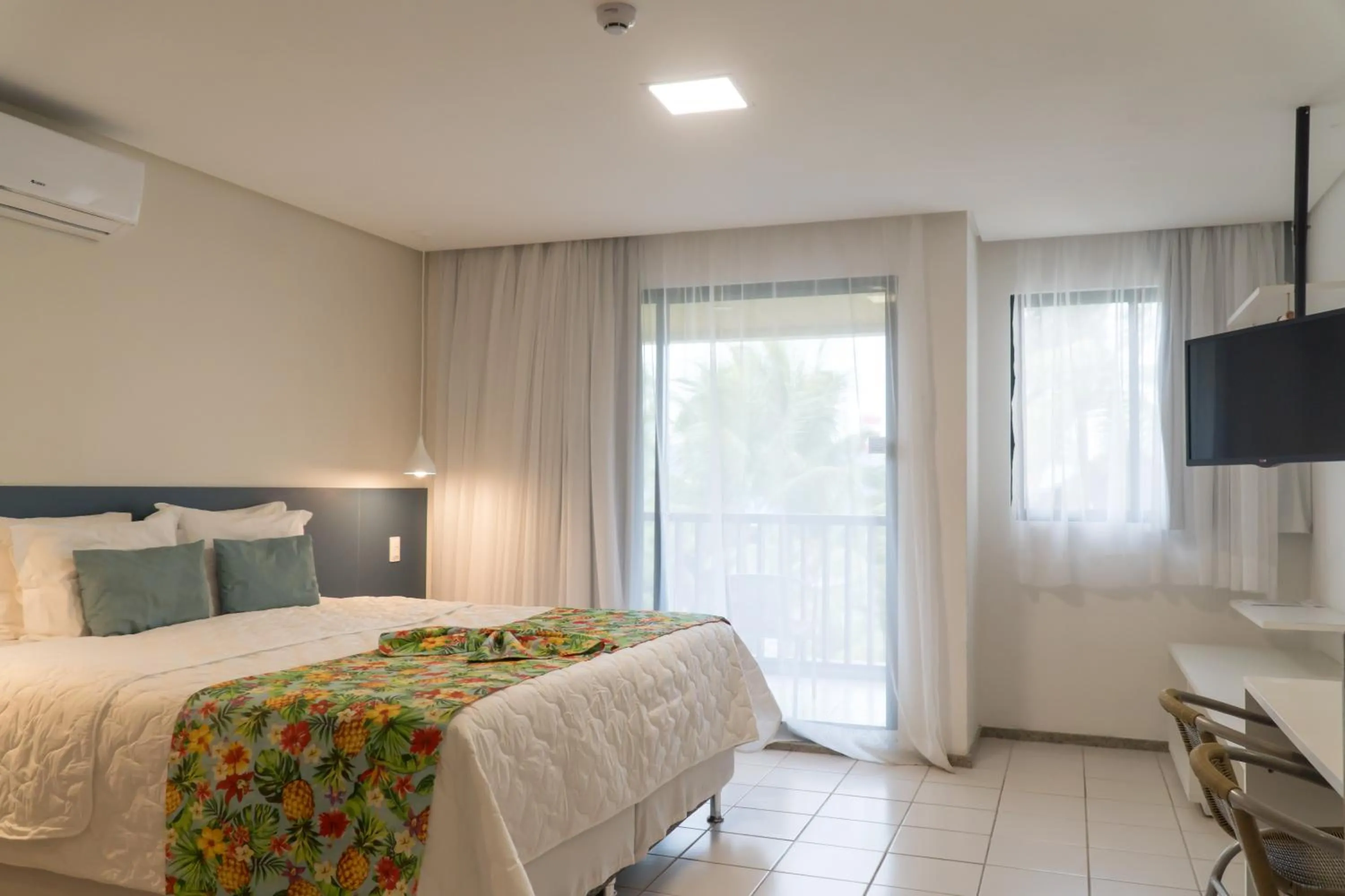 Bedroom, Bed in Marulhos Resort by MAI