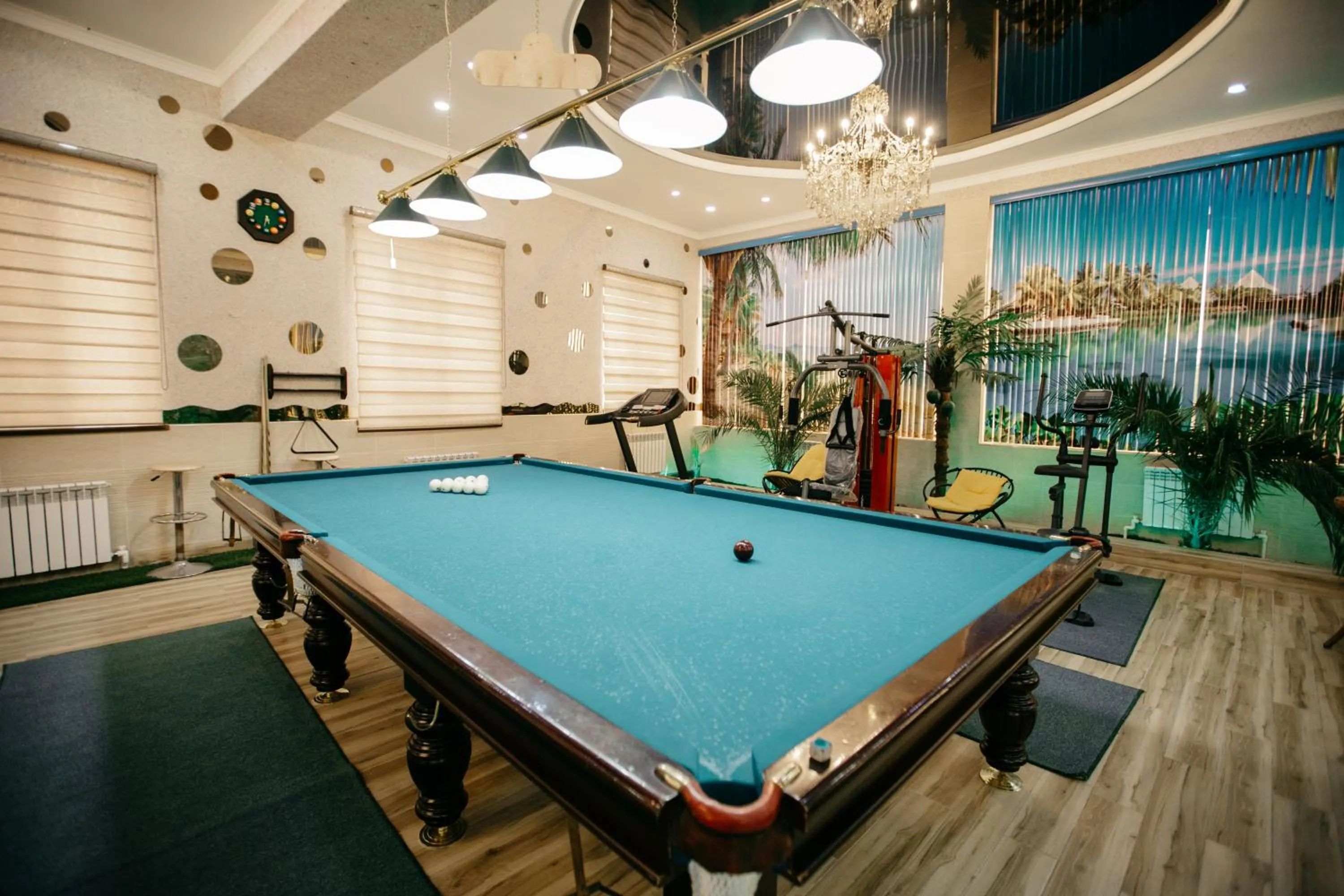 Billiard in Hotel KARAVAN