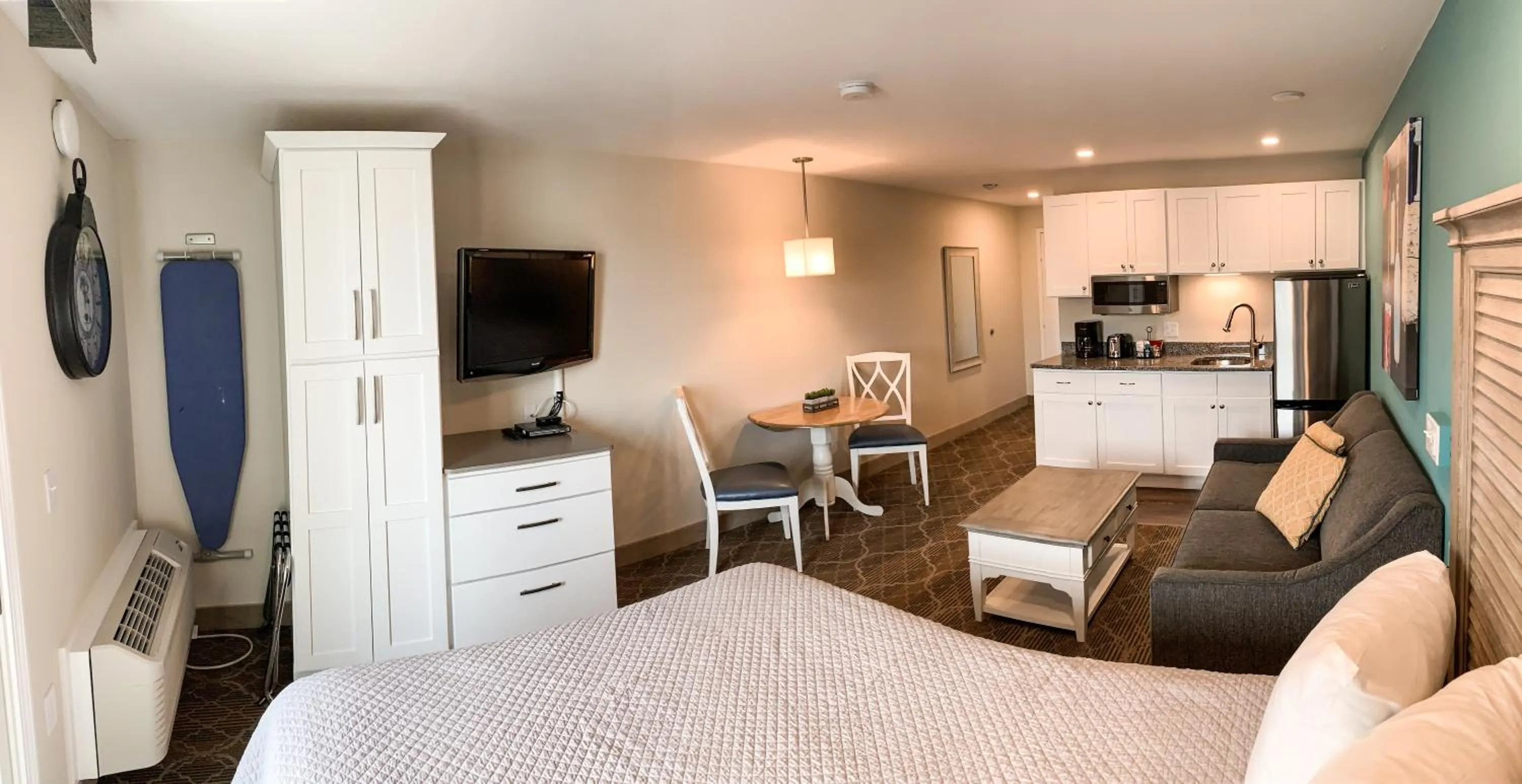 Bed in Riverview Resort