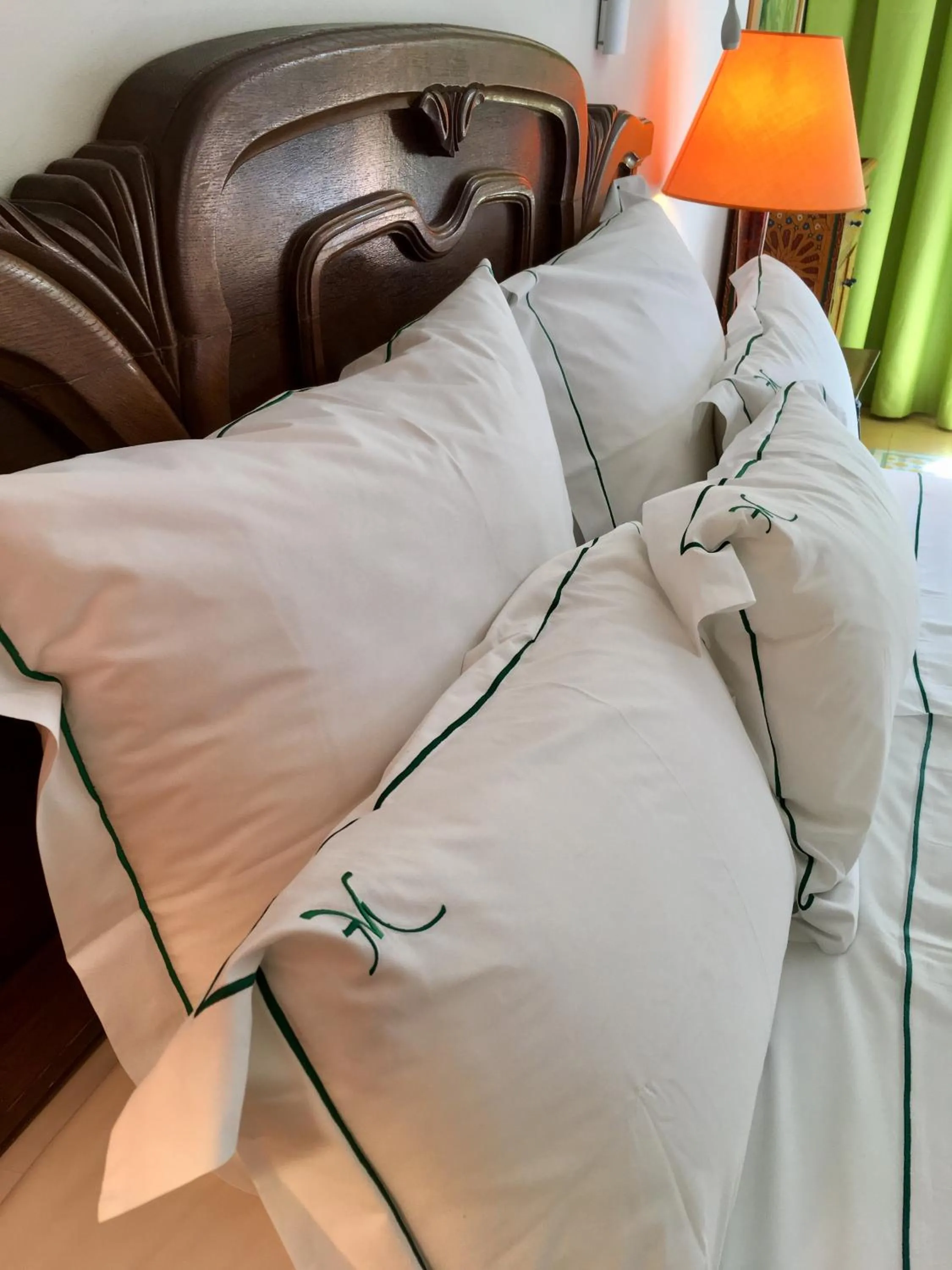 Decorative detail, Bed in La Villa Mandarine