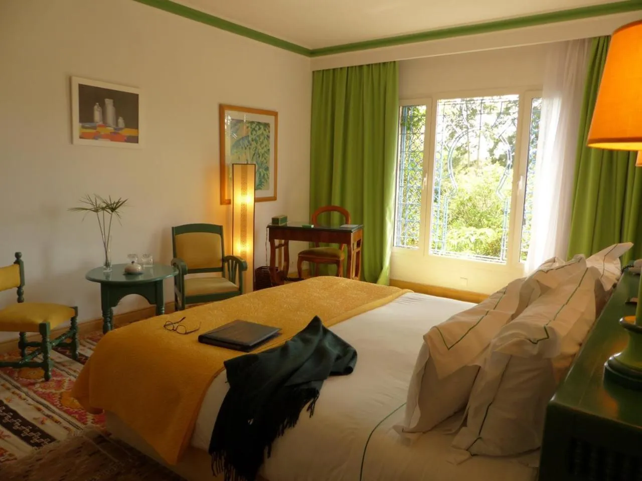 Bed in La Villa Mandarine