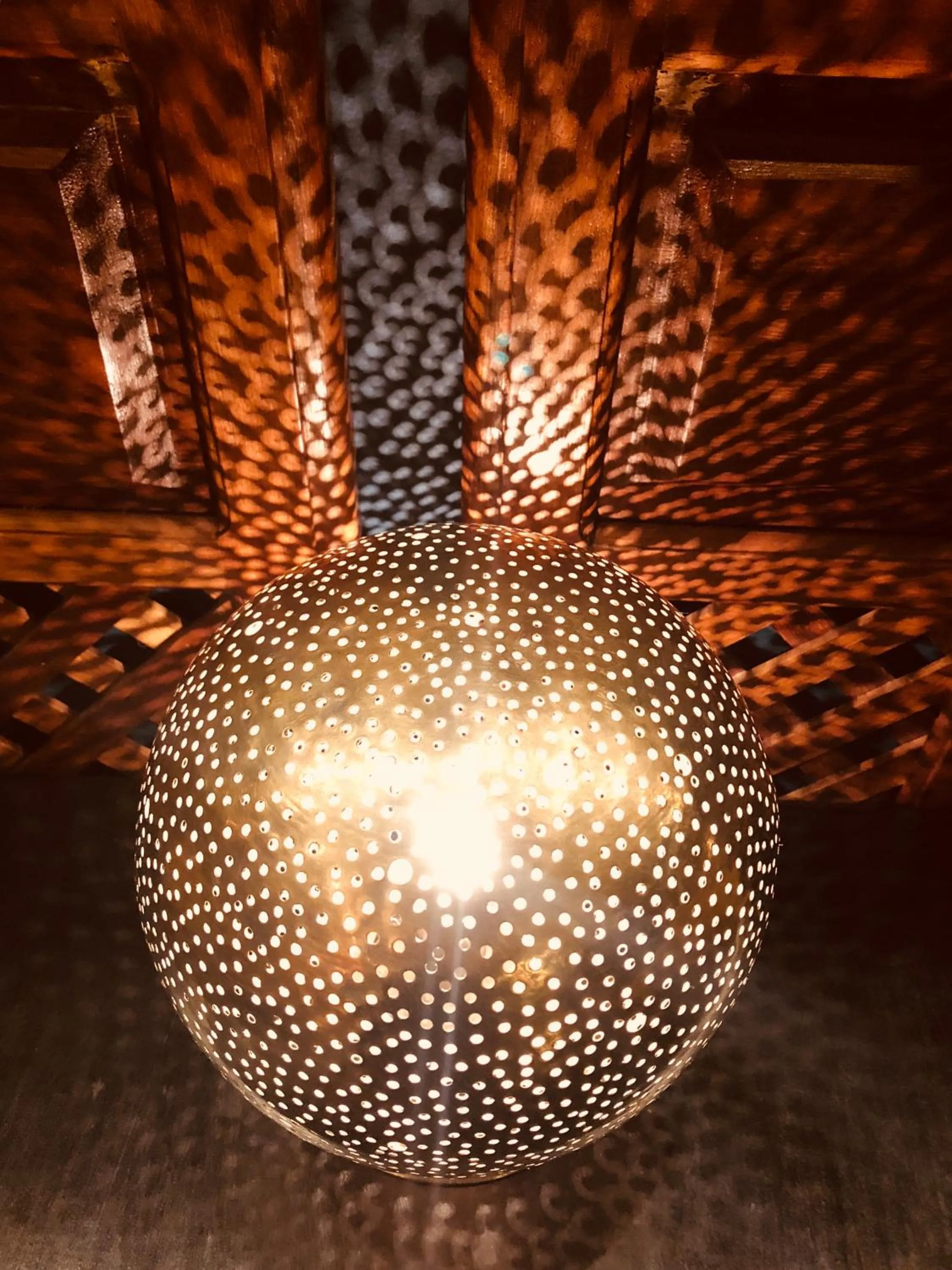 Decorative detail in La Villa Mandarine