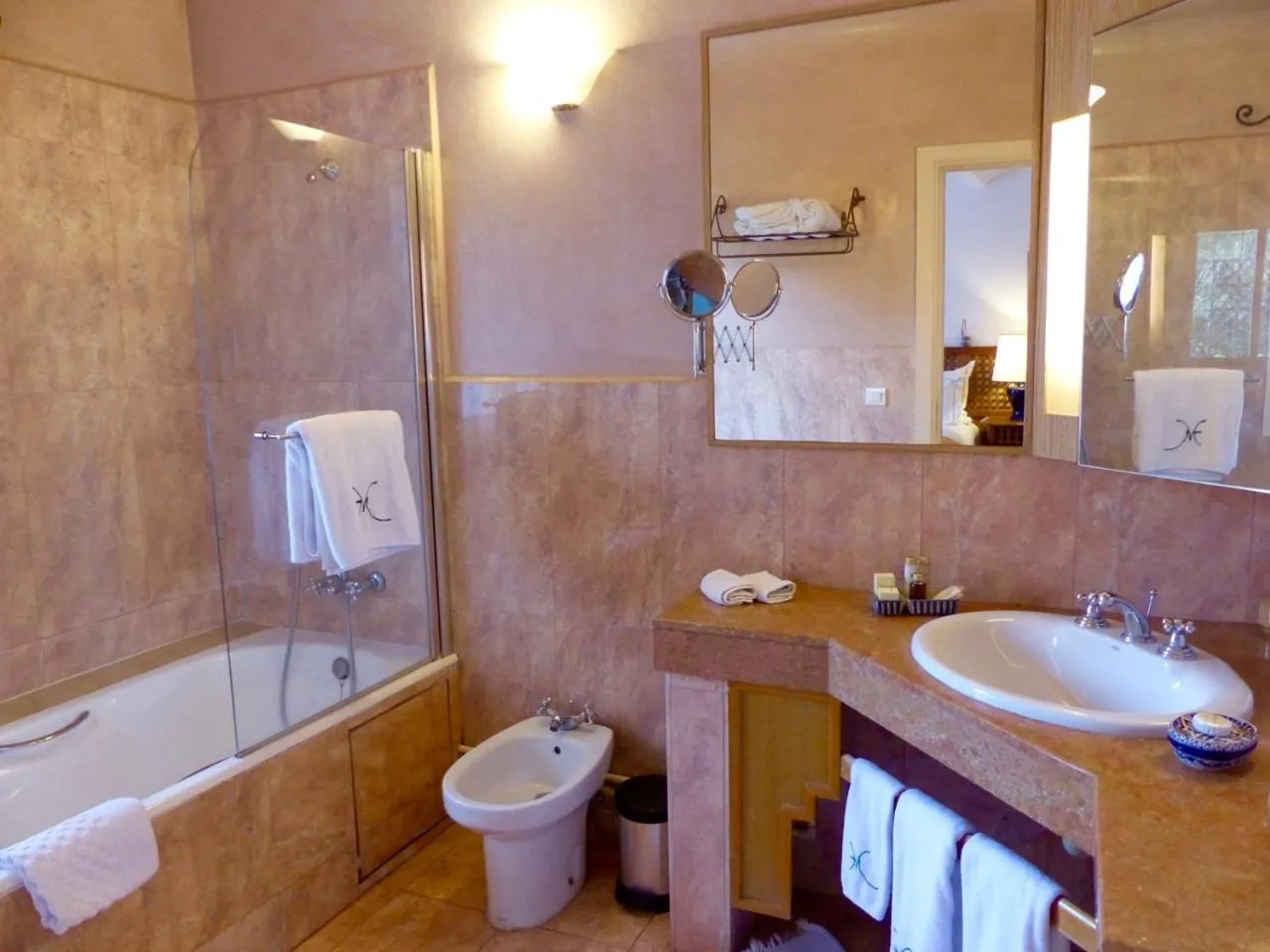 Bathroom in La Villa Mandarine