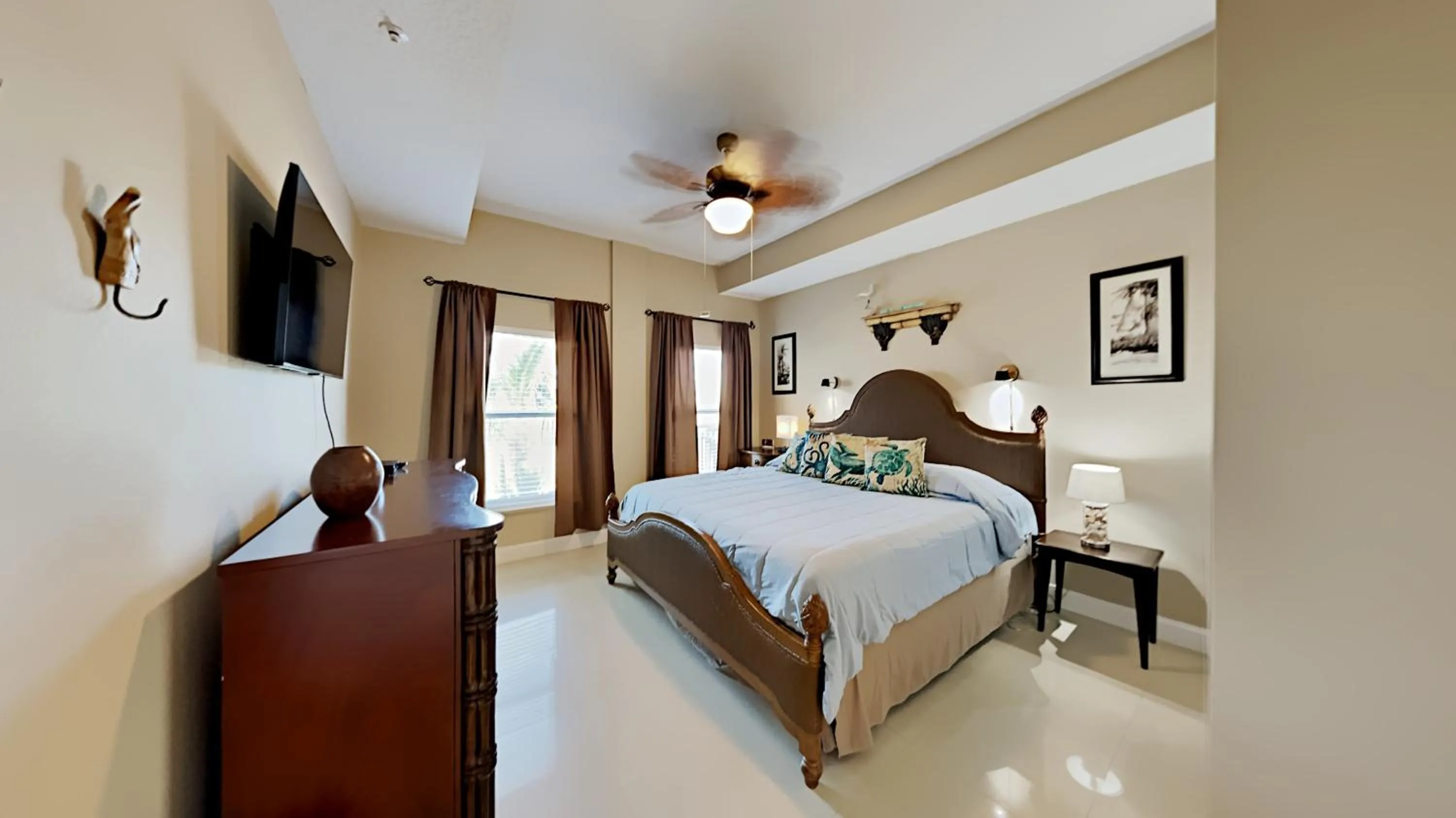 Photo of the whole room, Bed in Madeira Bay Resort II by Travel Resort Services