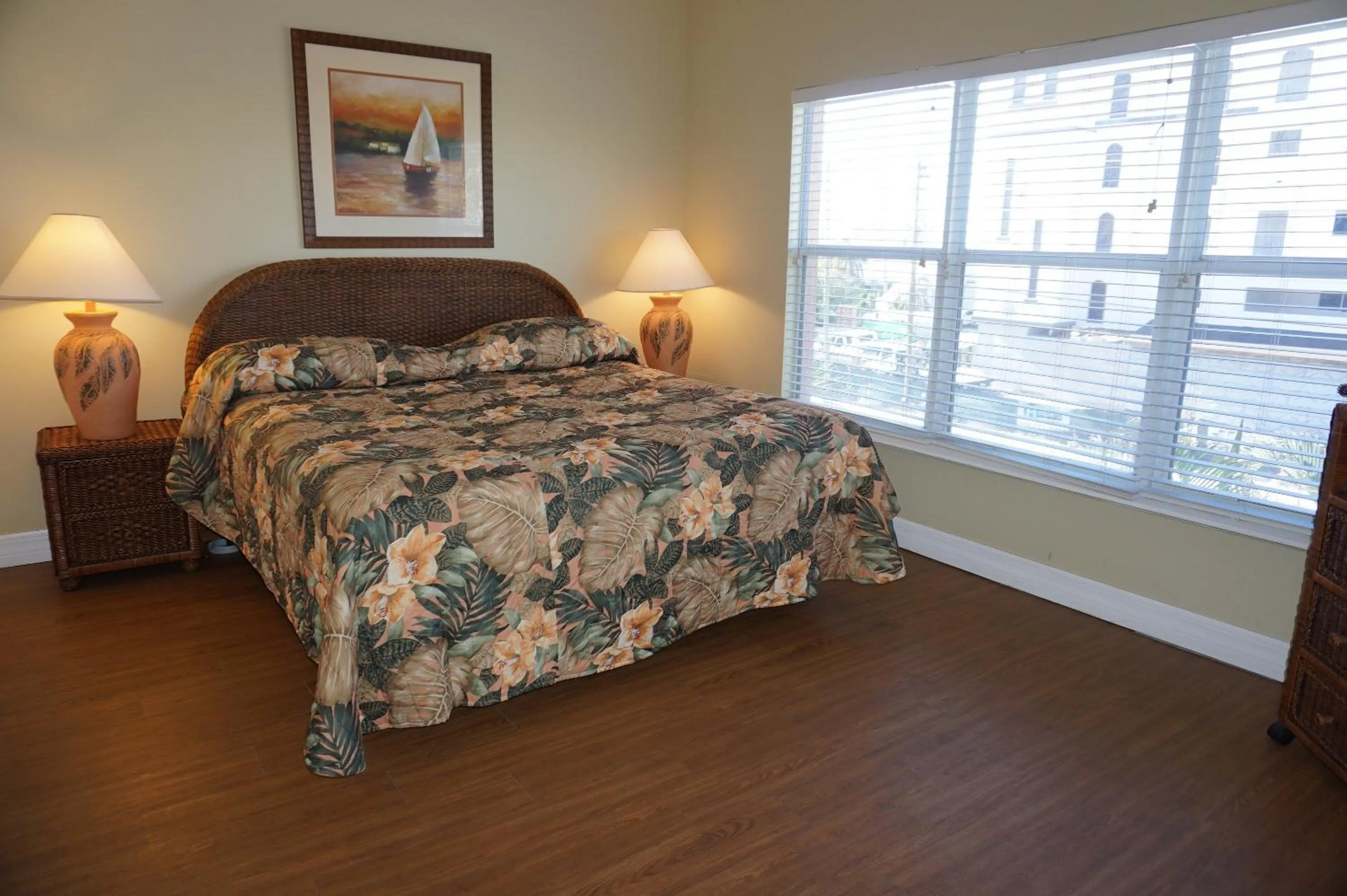 Bedroom, Bed in Madeira Bay Resort II by Travel Resort Services