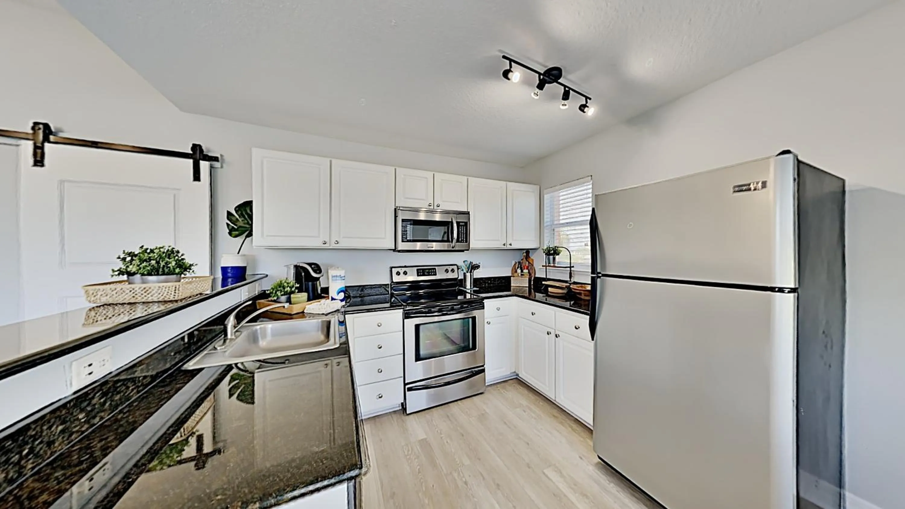 Kitchen or kitchenette in Madeira Bay Resort II by Travel Resort Services